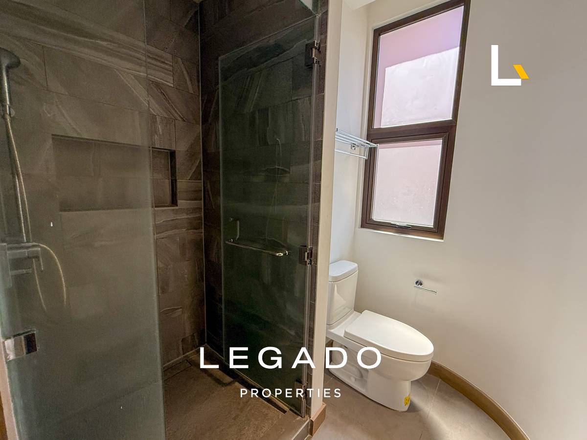 APARTAMENTO, ZONA 14 EDIFICIO VERTIC