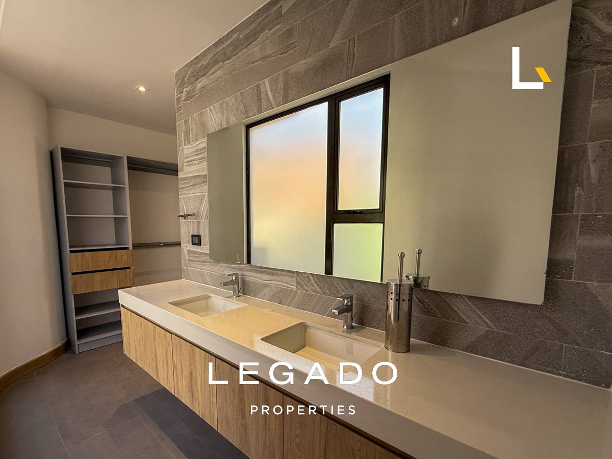 APARTAMENTO, ZONA 14 EDIFICIO VERTIC