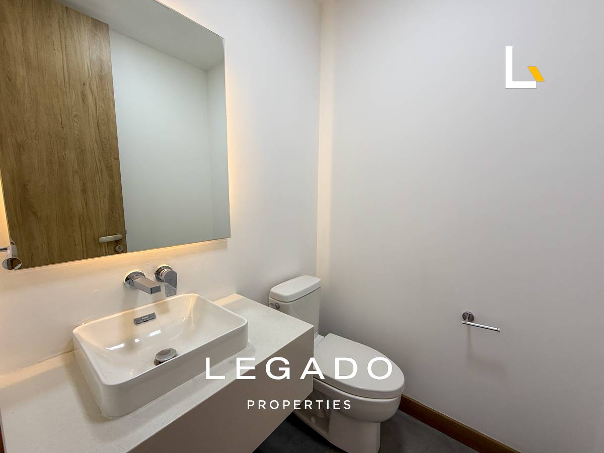 APARTAMENTO, ZONA 14 EDIFICIO VERTIC