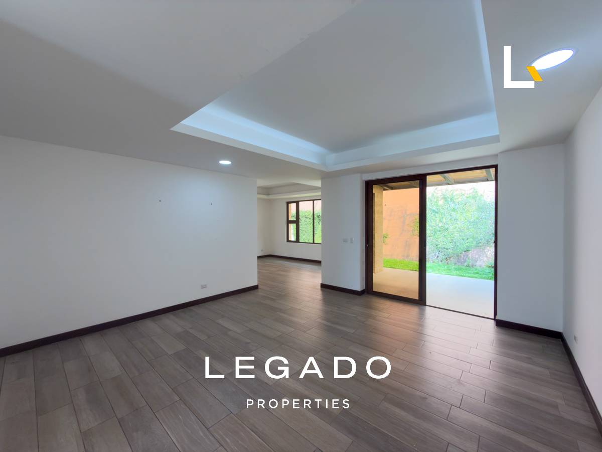 CASA ZONA 16, CONDOMINIO LOMAS DE SAN ISIDRO