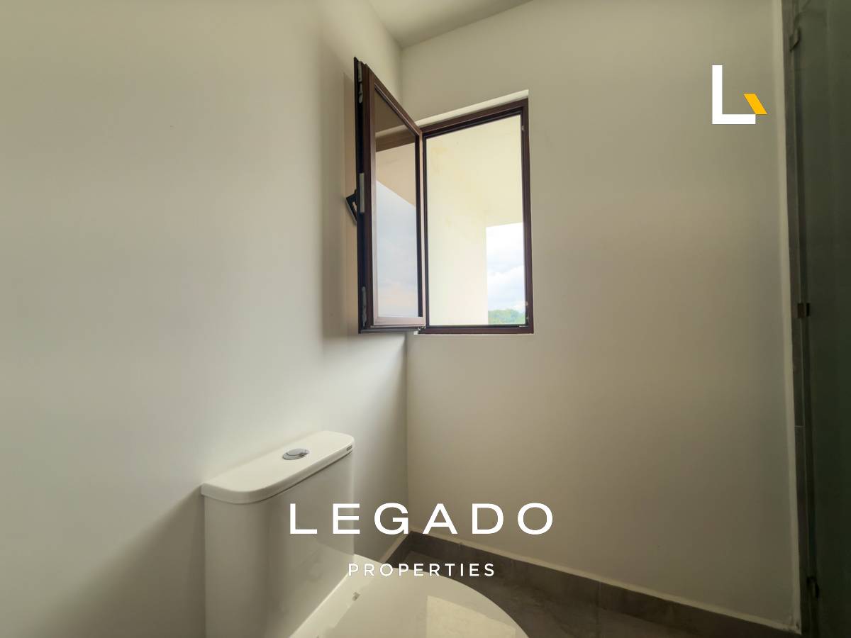CASA ZONA 16, CONDOMINIO LOMAS DE SAN ISIDRO