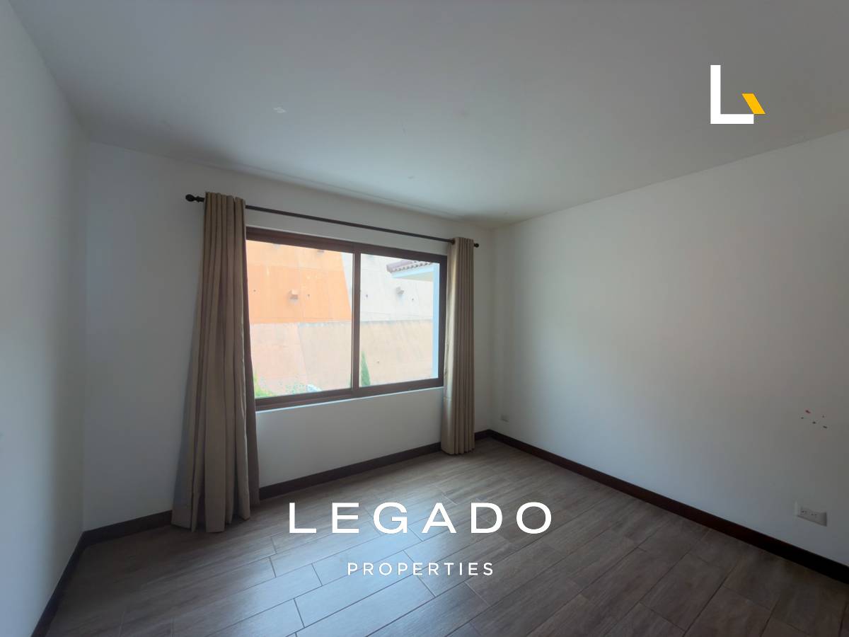 CASA ZONA 16, CONDOMINIO LOMAS DE SAN ISIDRO