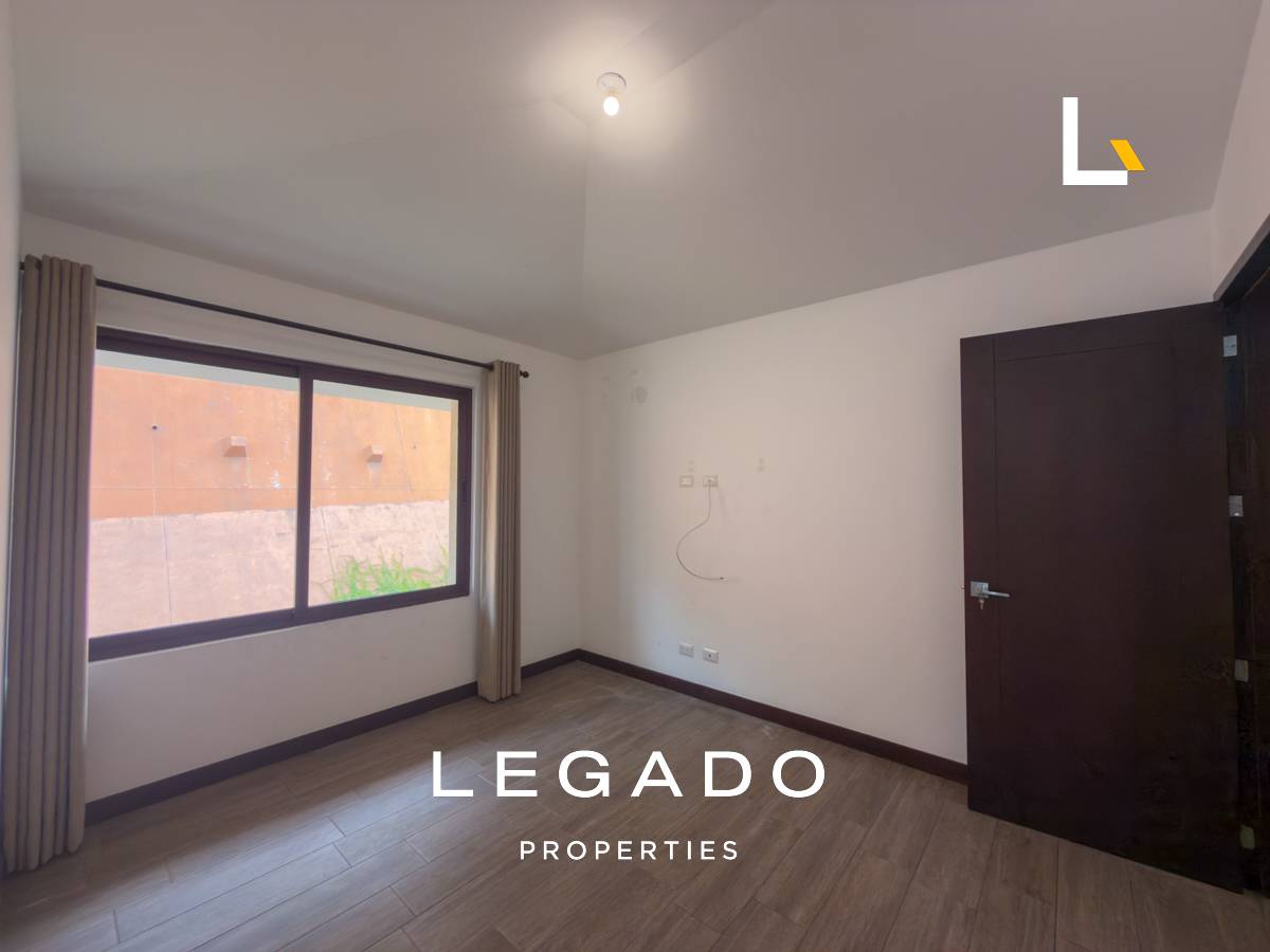 CASA ZONA 16, CONDOMINIO LOMAS DE SAN ISIDRO