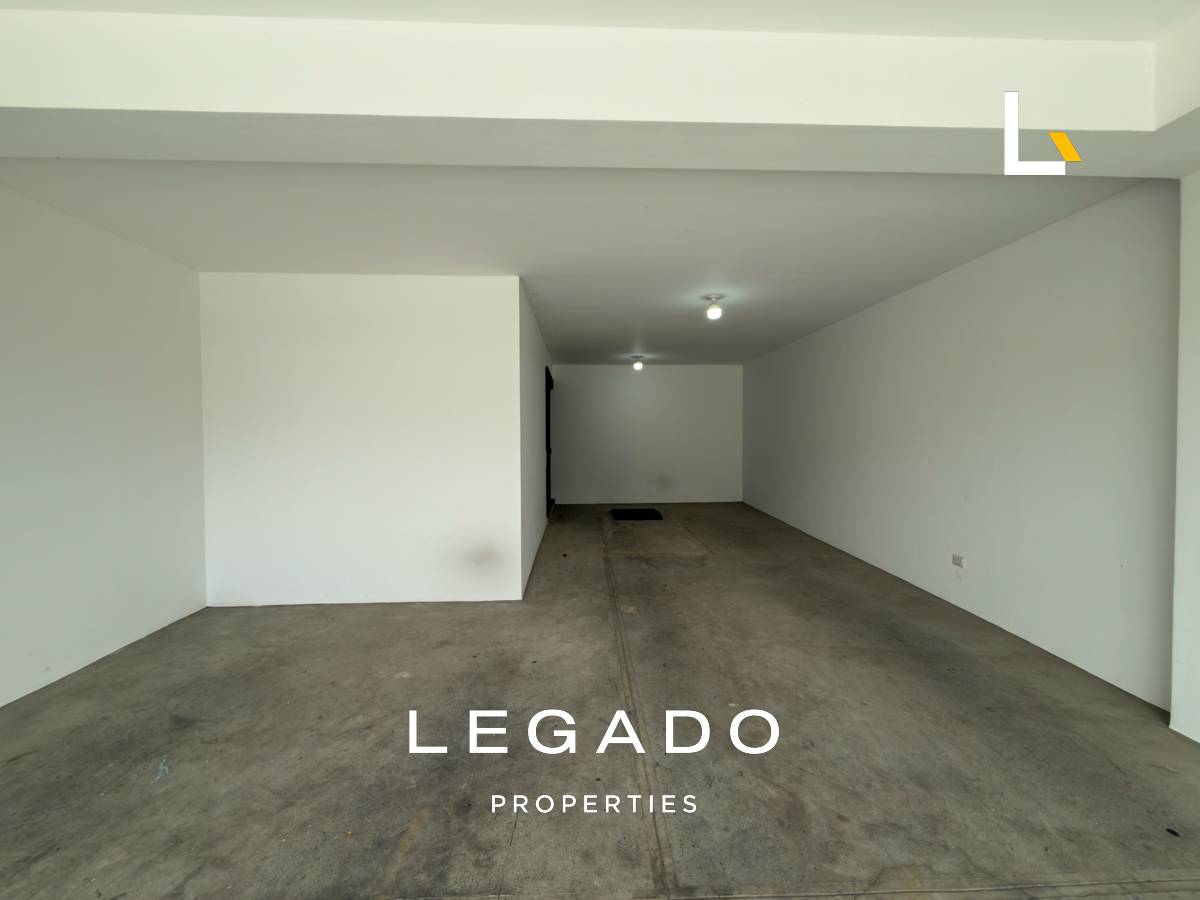 CASA ZONA 16, CONDOMINIO LOMAS DE SAN ISIDRO
