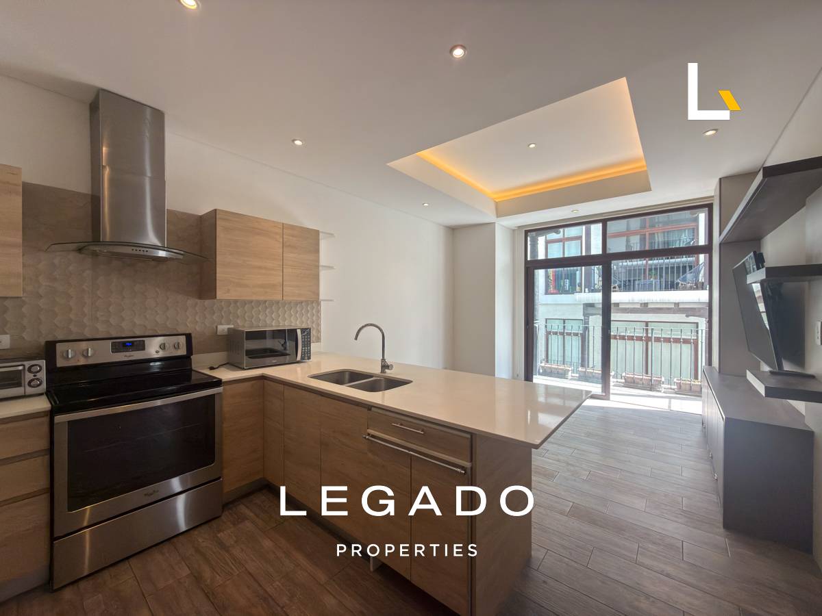 APARTAMENTO ZONA 16, EDIFICIO LIRIOS 1