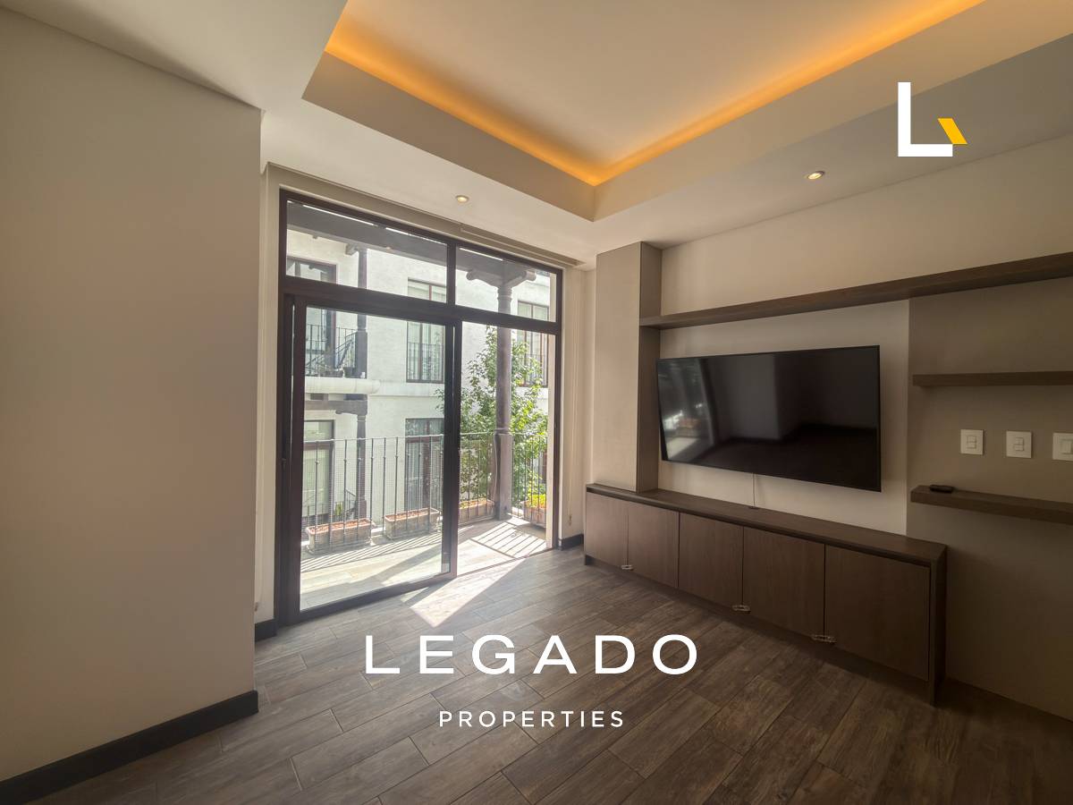 APARTAMENTO ZONA 16, EDIFICIO LIRIOS 1