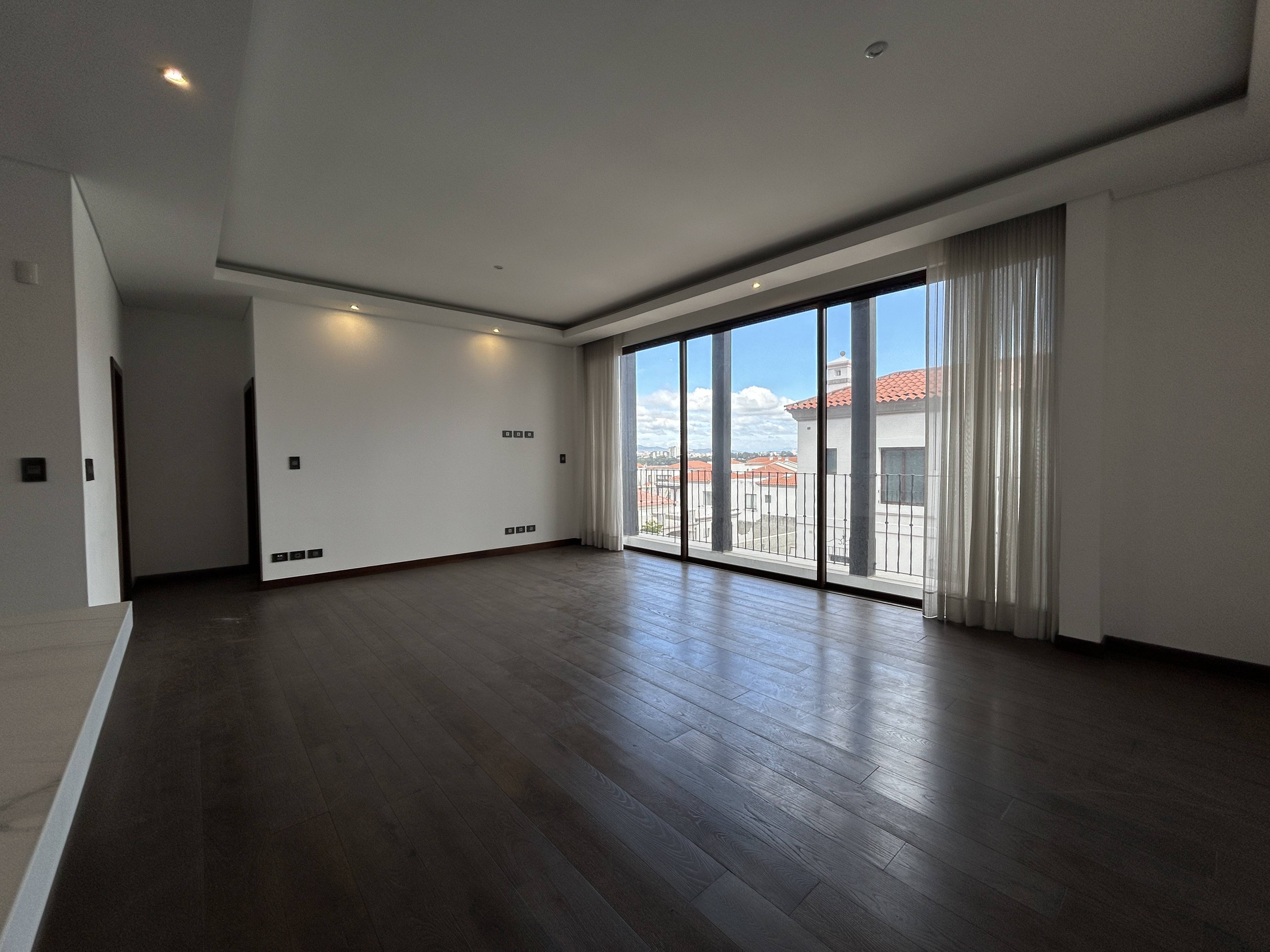 APARTAMENTO ZONA 16, EDIFICIO BELESA
