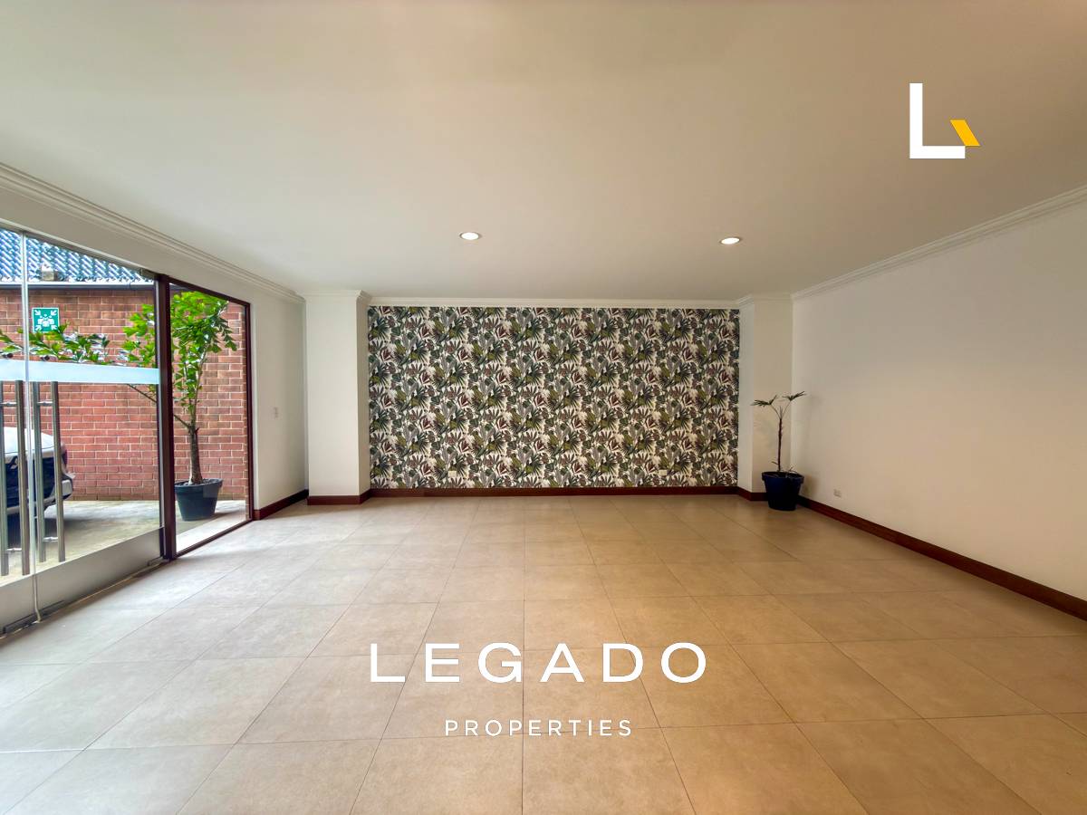 APARTAMENTO ZONA 10, EDIFICIO SALVATORE