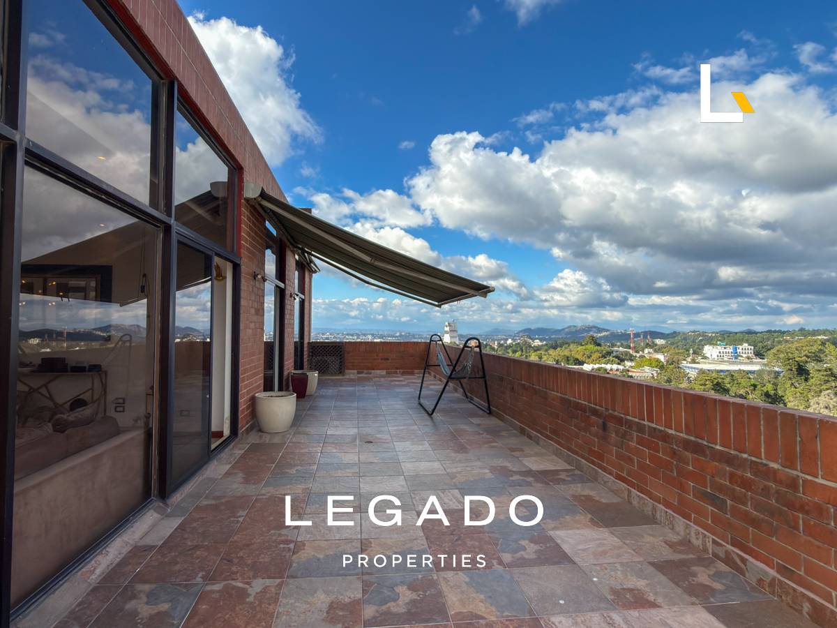 PENTHOUSE ZONA 15 EDIFICIO CATALONIA