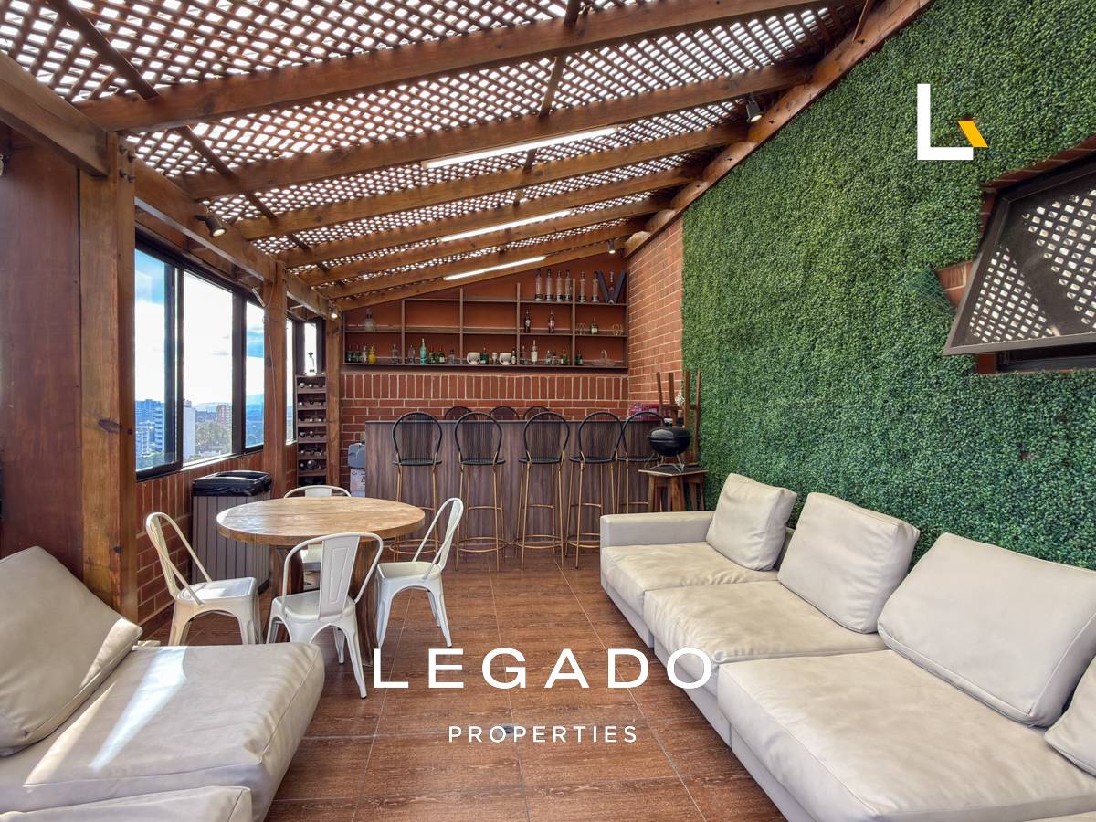 PENTHOUSE ZONA 15 EDIFICIO CATALONIA