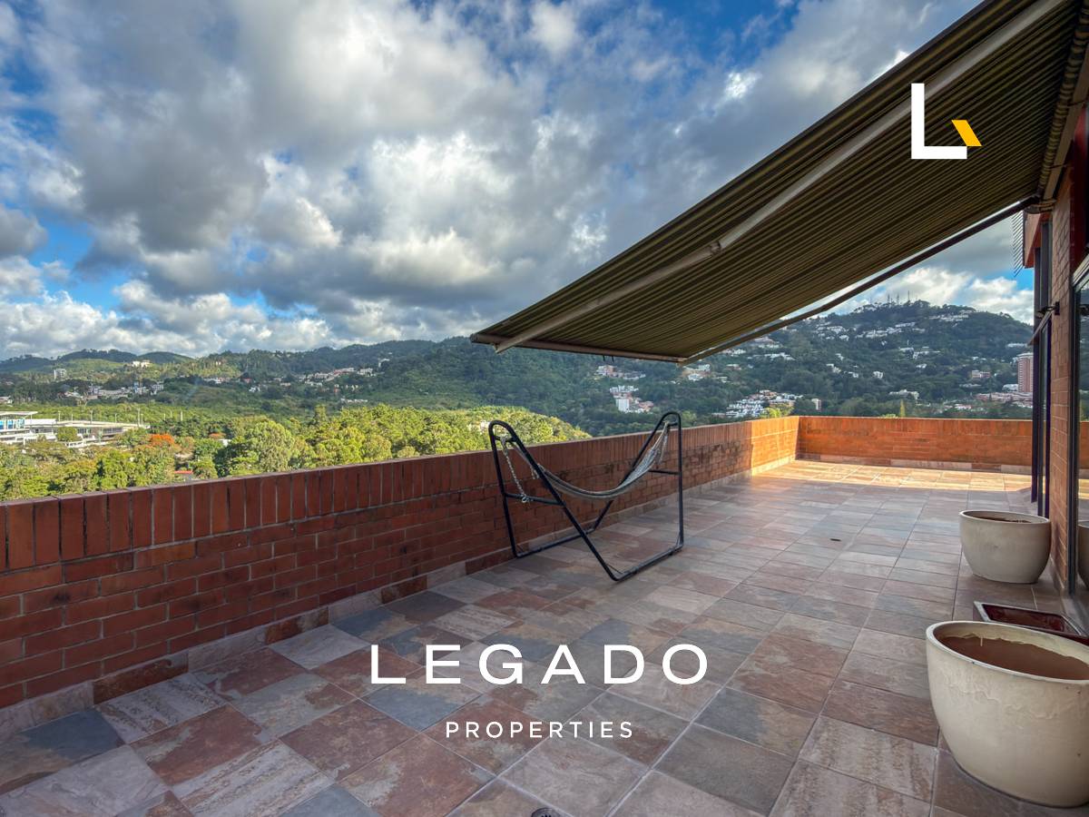 PENTHOUSE ZONA 15 EDIFICIO CATALONIA