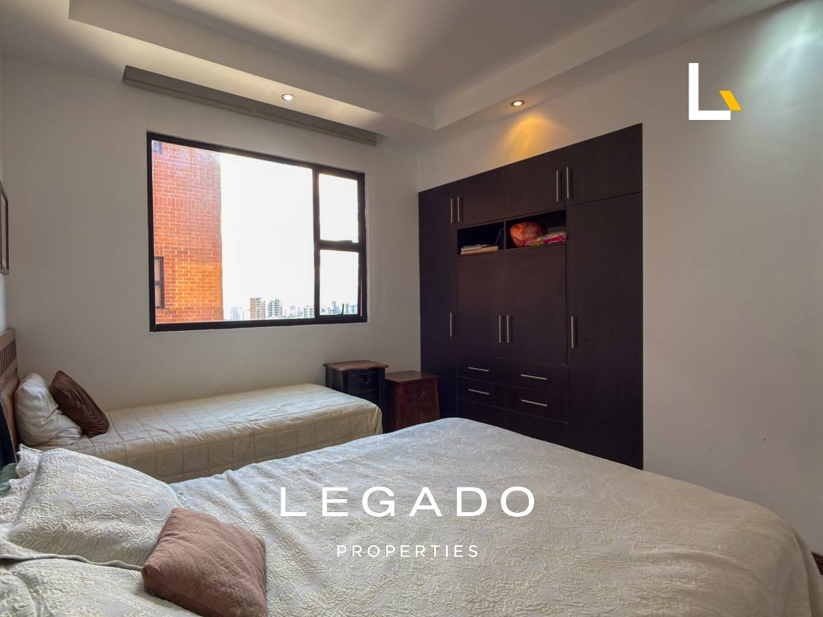 PENTHOUSE ZONA 15 EDIFICIO CATALONIA