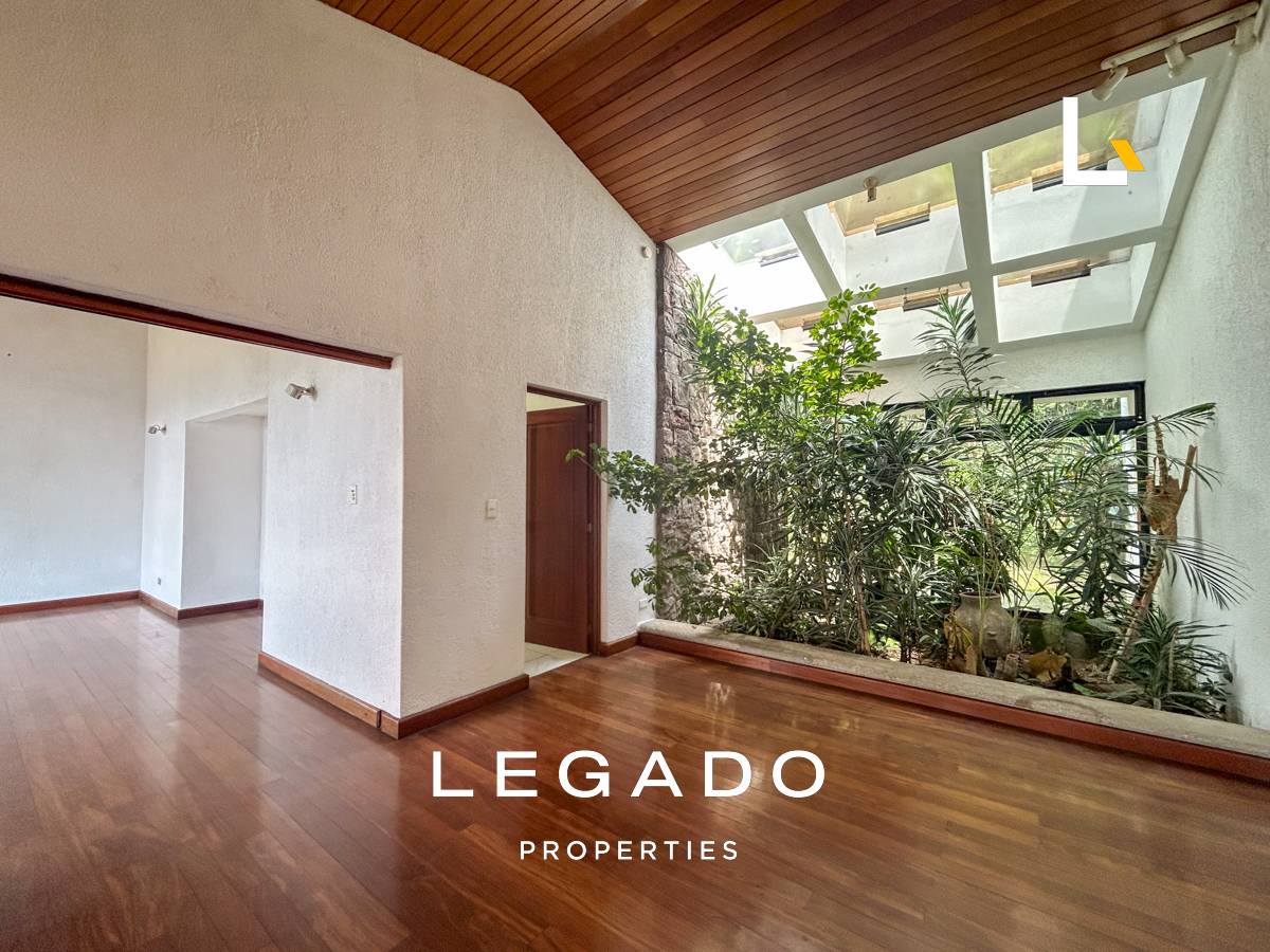 CASA CAES, CONDOMINIO MONTEBELLO 2