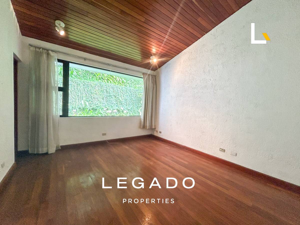 CASA CAES, CONDOMINIO MONTEBELLO 2