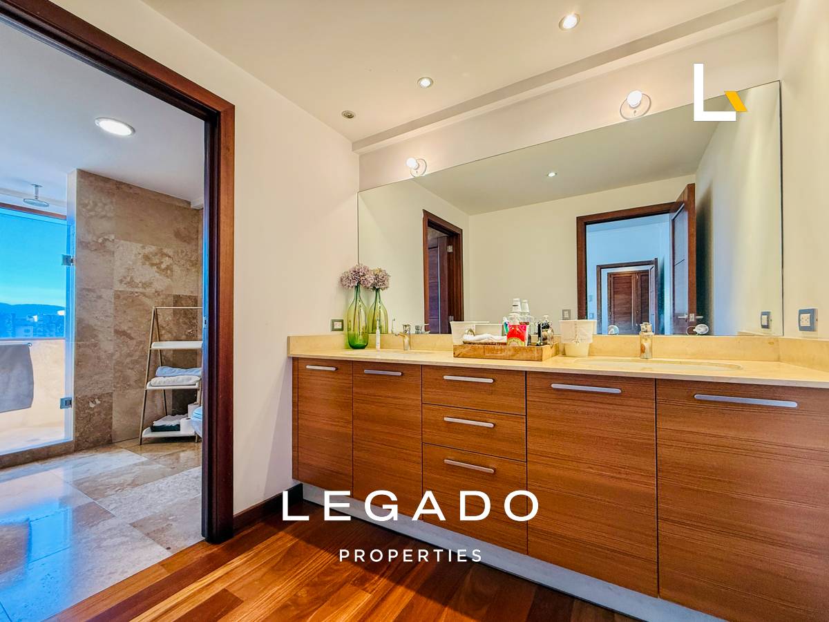 APARTAMENTO ZONA 14 EDIFICIO PREMIERE GAUDI