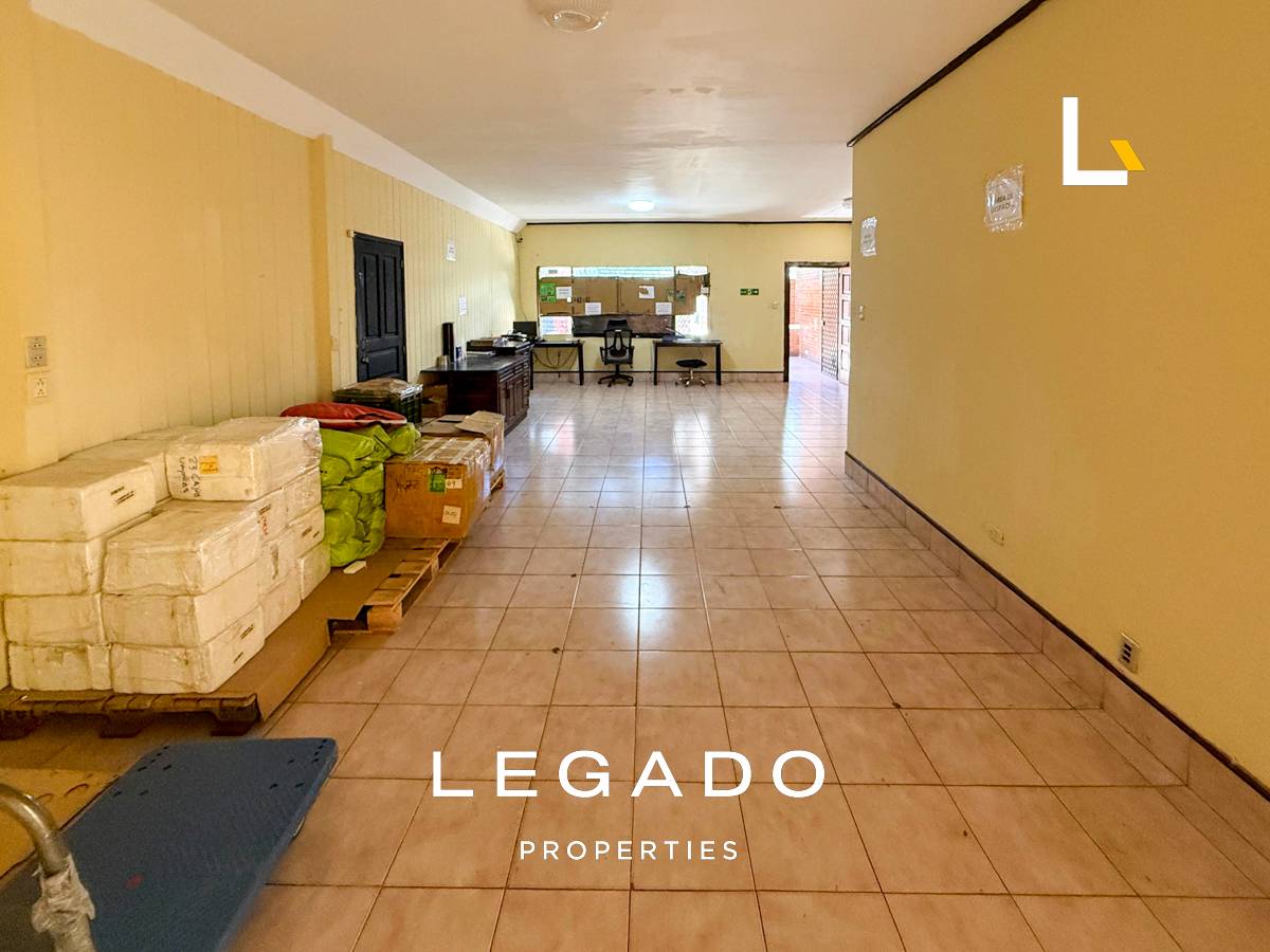 CASA, ZONA 10 PARA INVERSIÓN