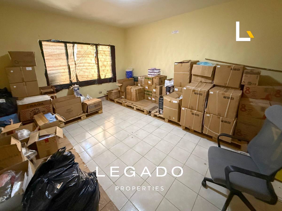 CASA, ZONA 10 PARA INVERSIÓN