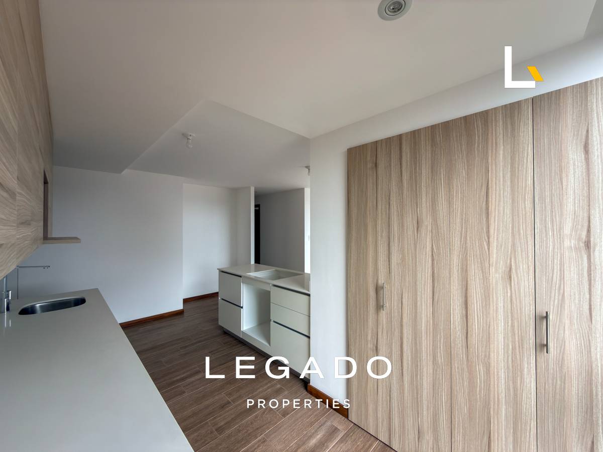 APARTAMENTO ZONA 13, EDIFICIO TORRE MILEA