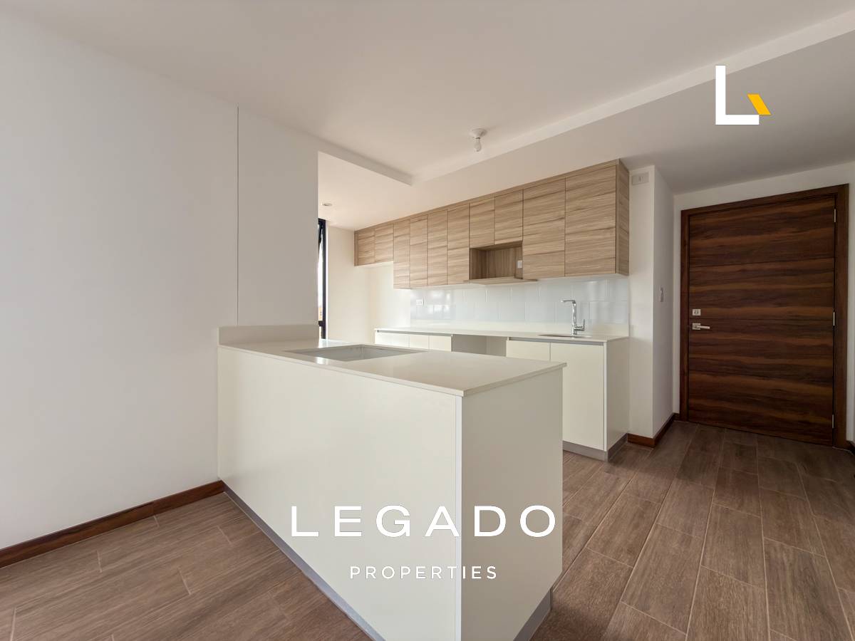 APARTAMENTO ZONA 13, EDIFICIO TORRE MILEA