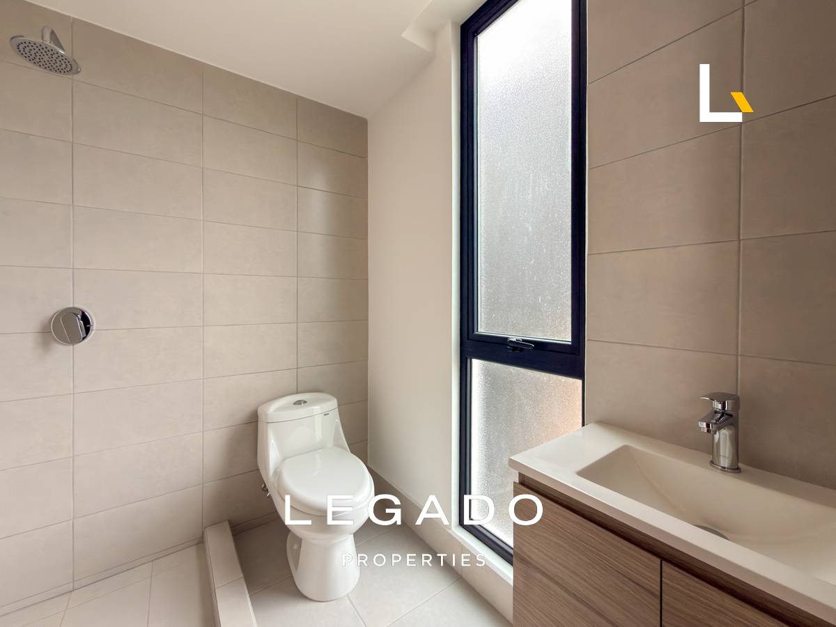 APARTAMENTO ZONA 13, EDIFICIO TORRE MILEA