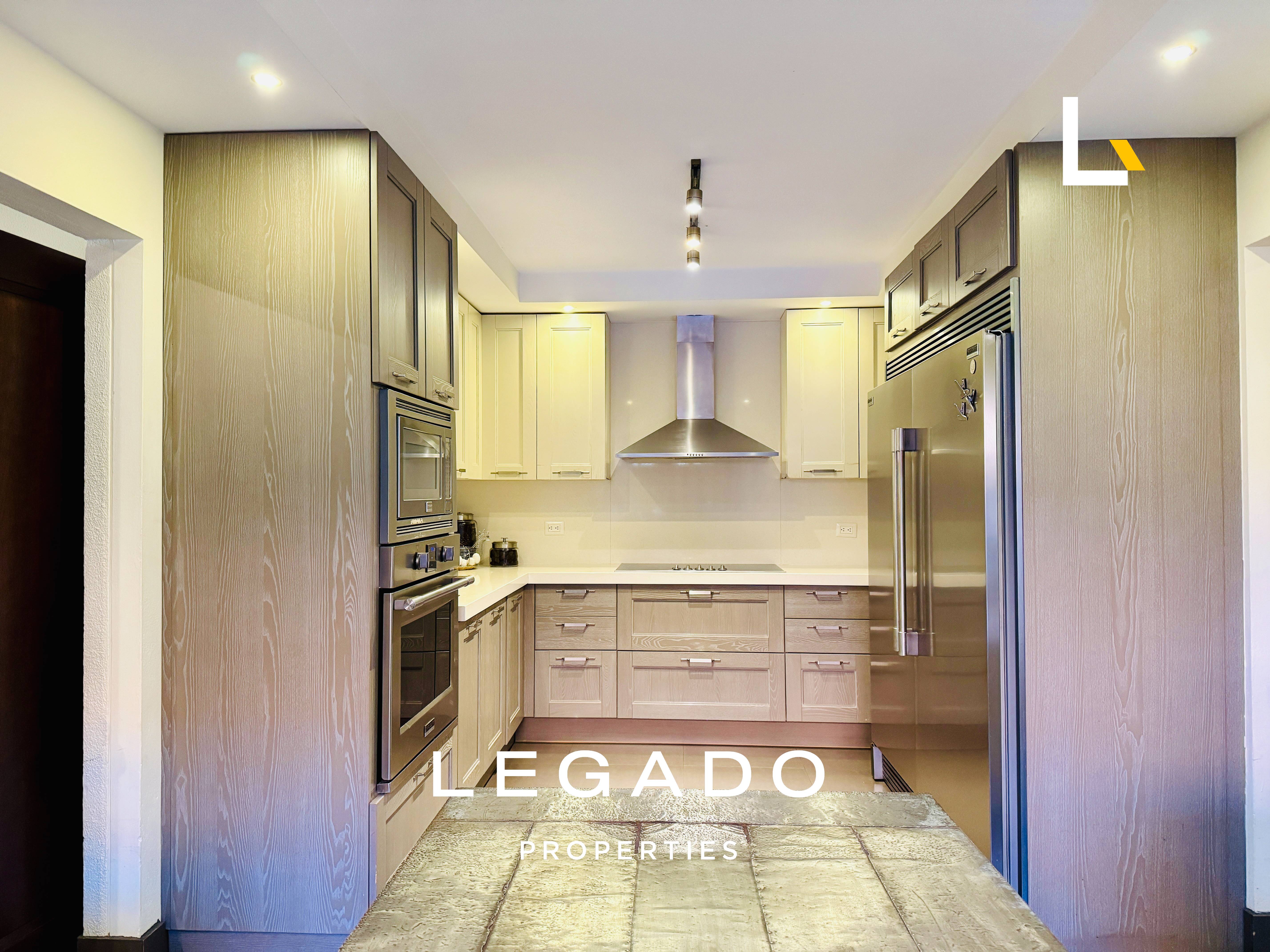 CASA CAES, CONDOMINIO LAS LUCES