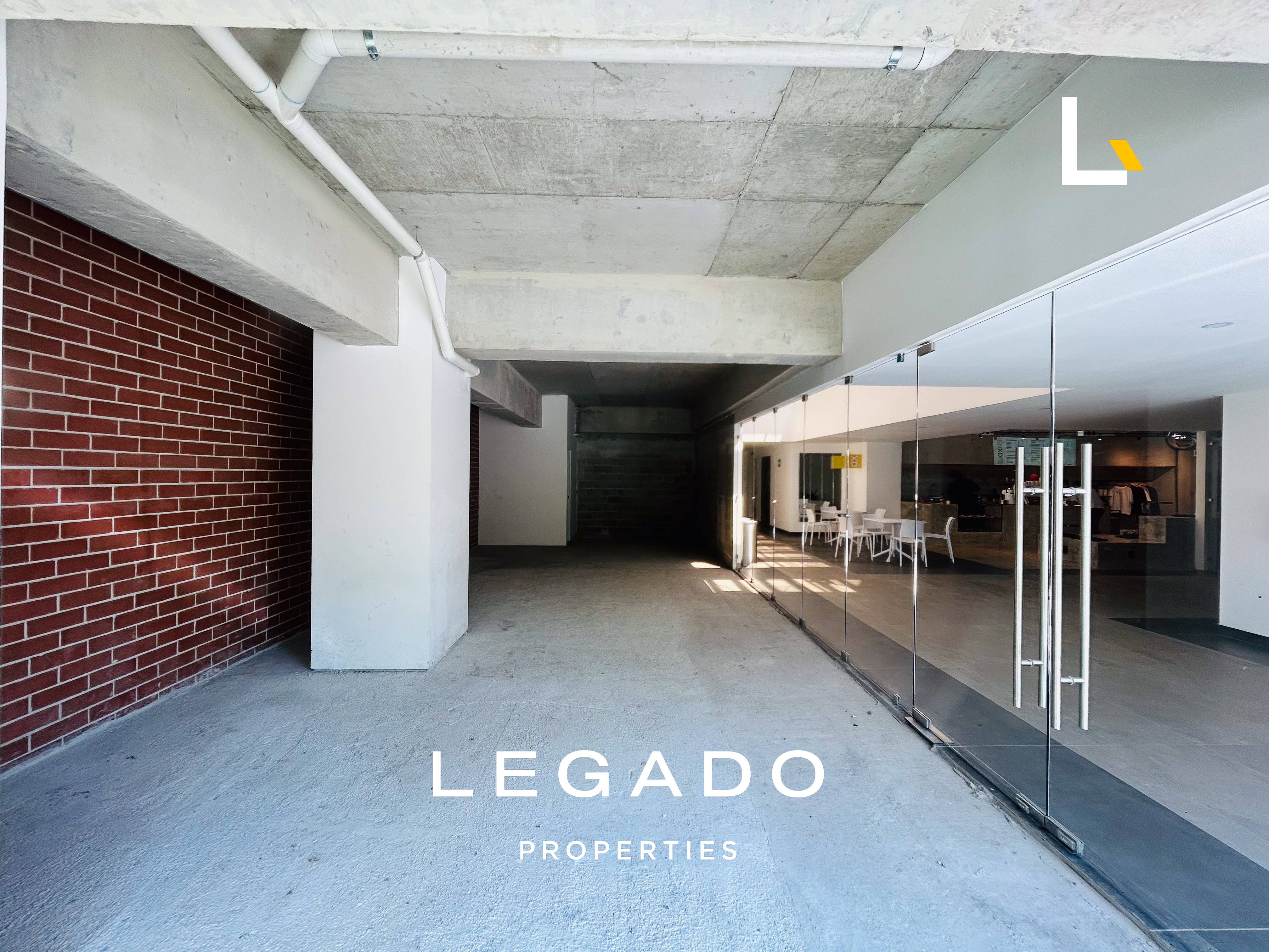 LOCAL ZONA 15, EDIFICIO ALENA
