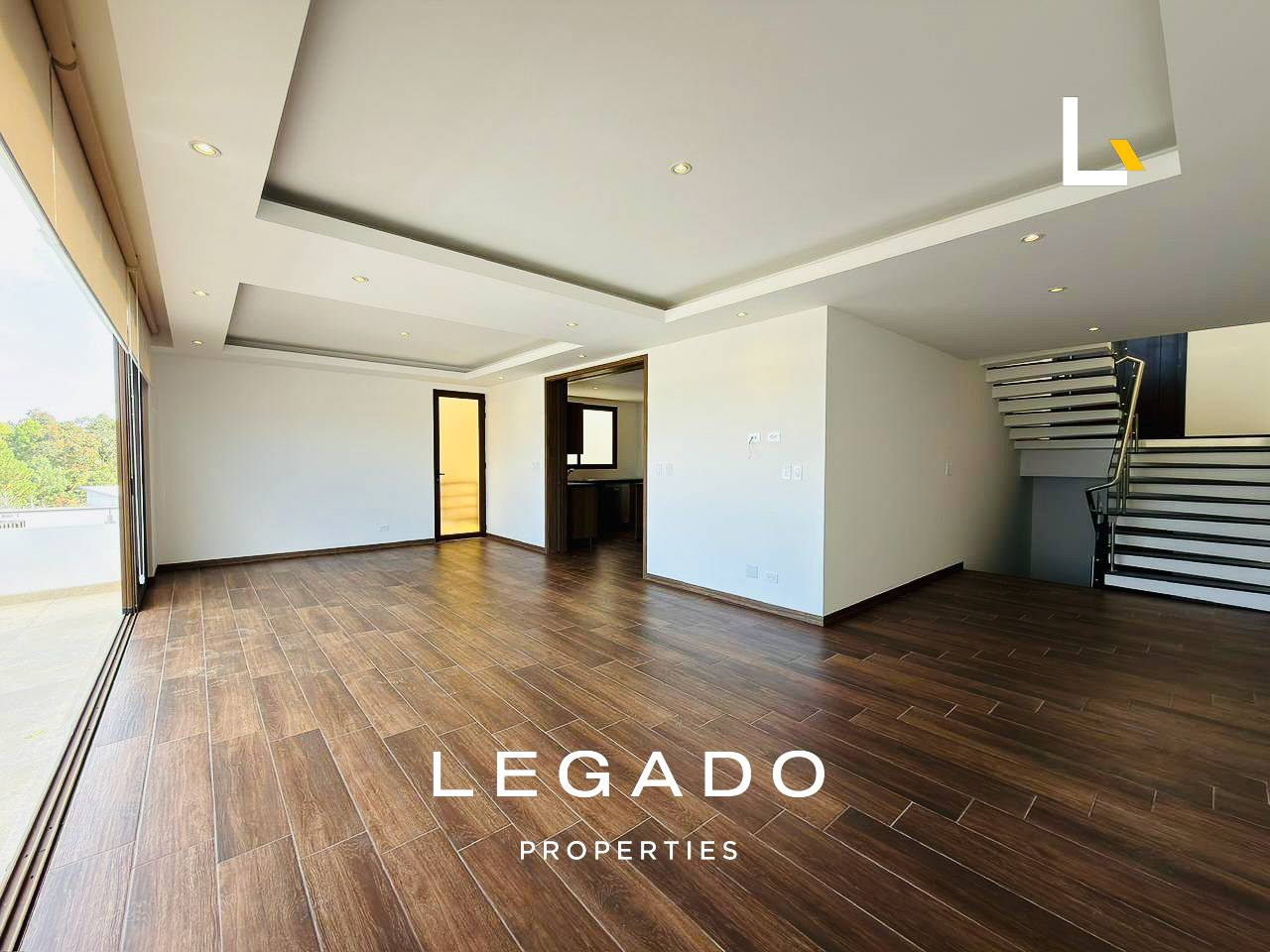 CASA ZONA 16, LOMAS DE SAN ISIDRO