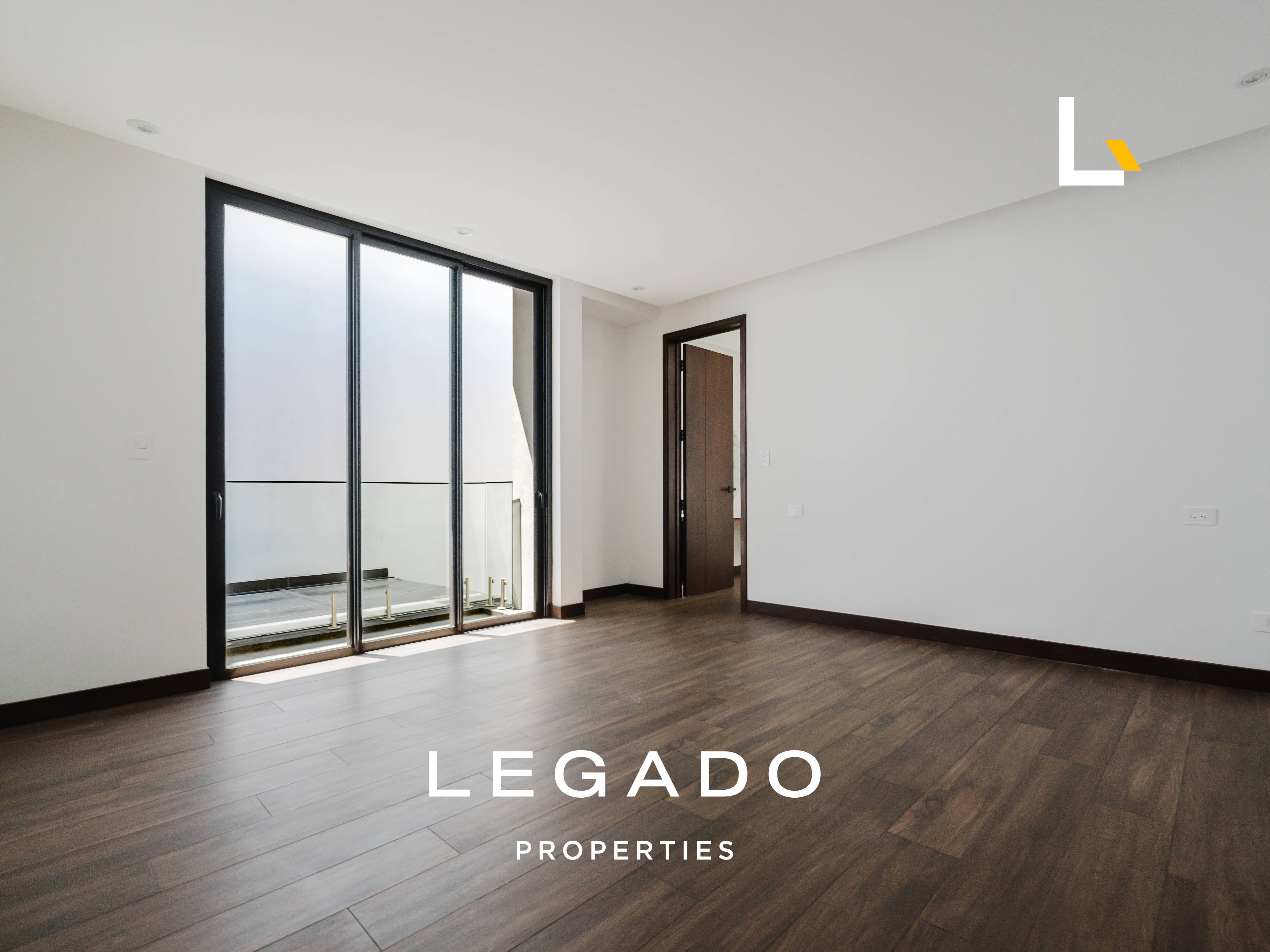 CASA ZONA 10, CONDOMINIO MOLIÉ