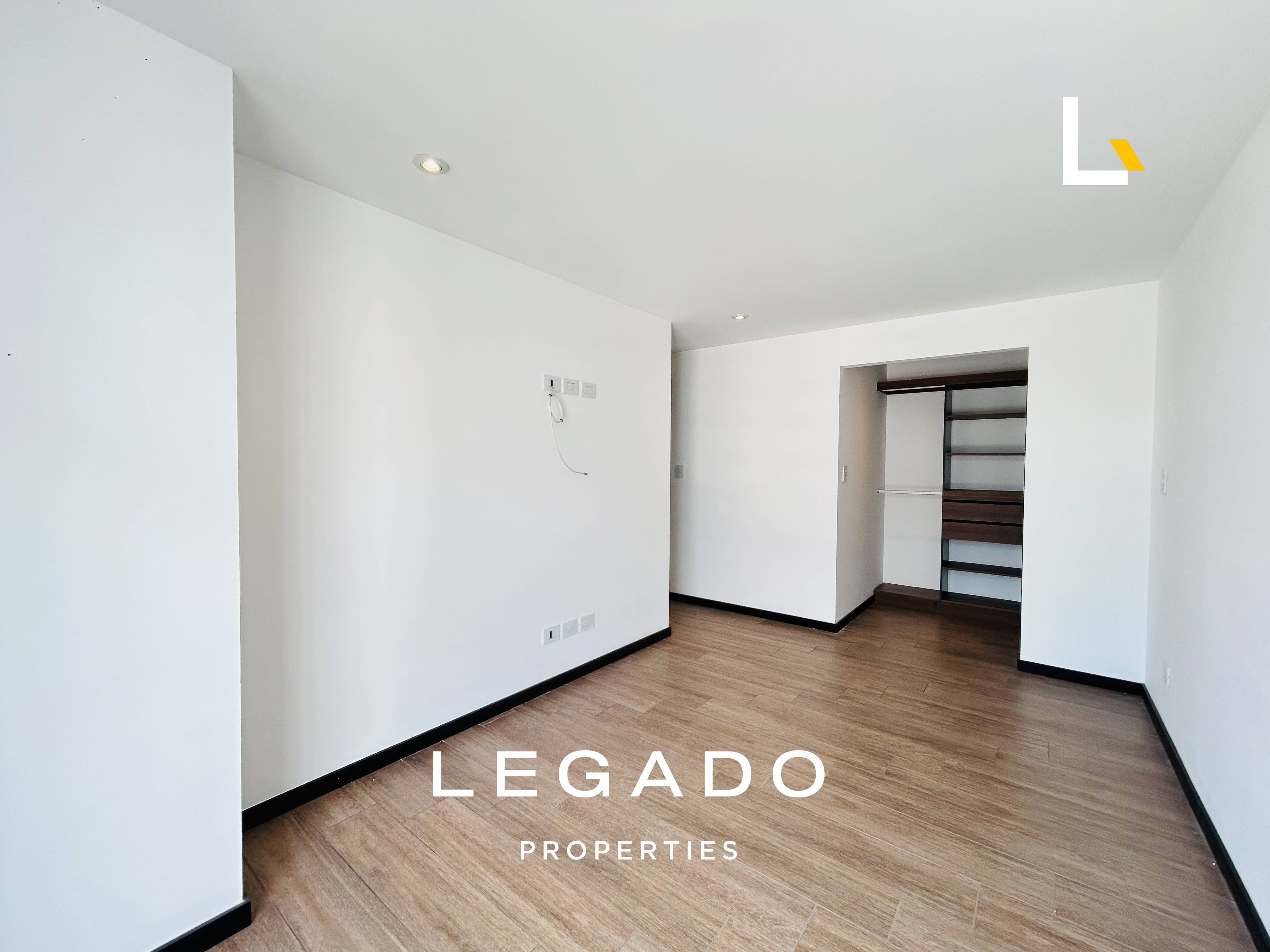 APARTAMENTO ZONA 10, EDIFICIO IQ10
