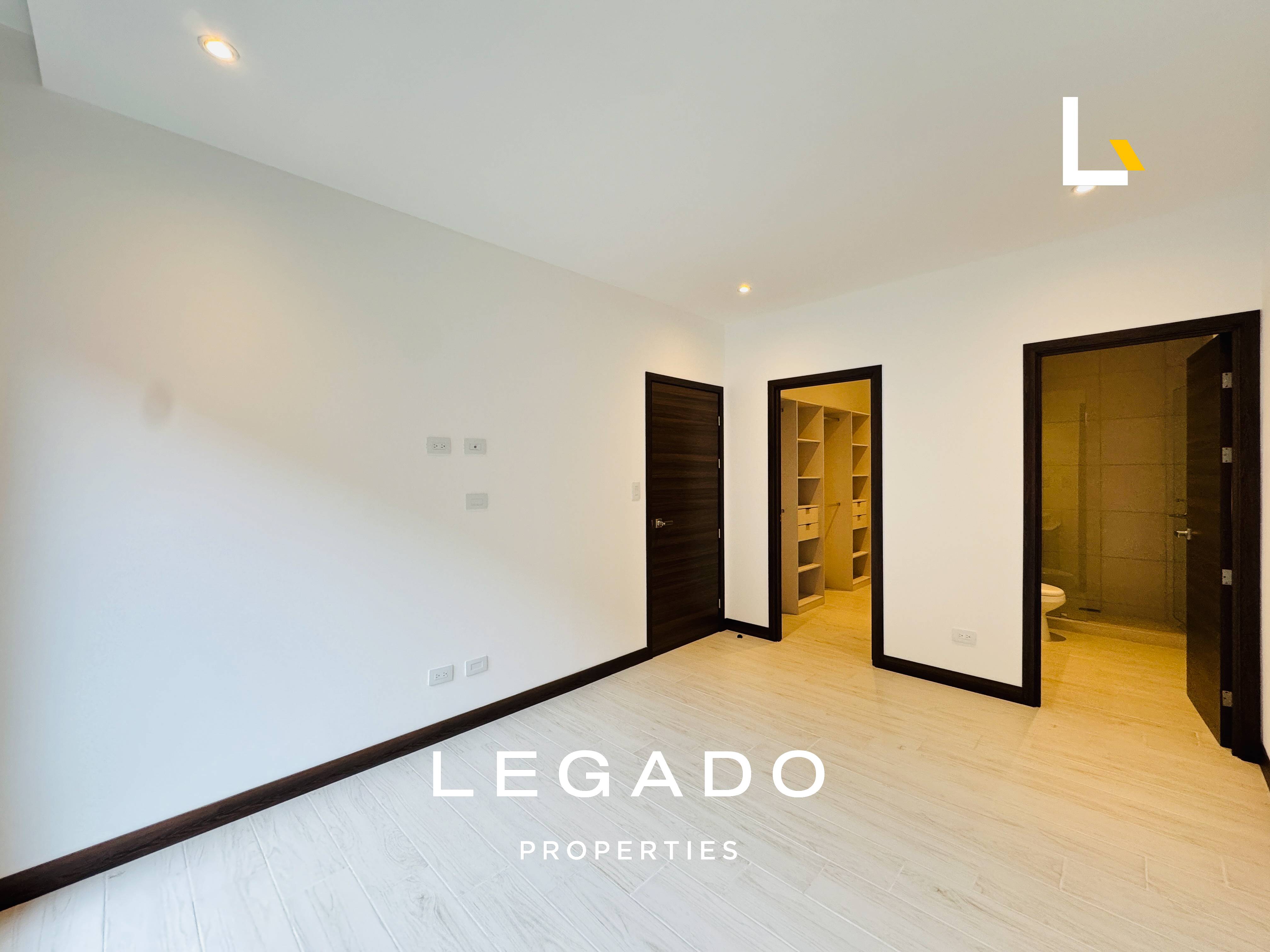 APARTAMENTO ZONA 15, EDIFICIO SPAZIO