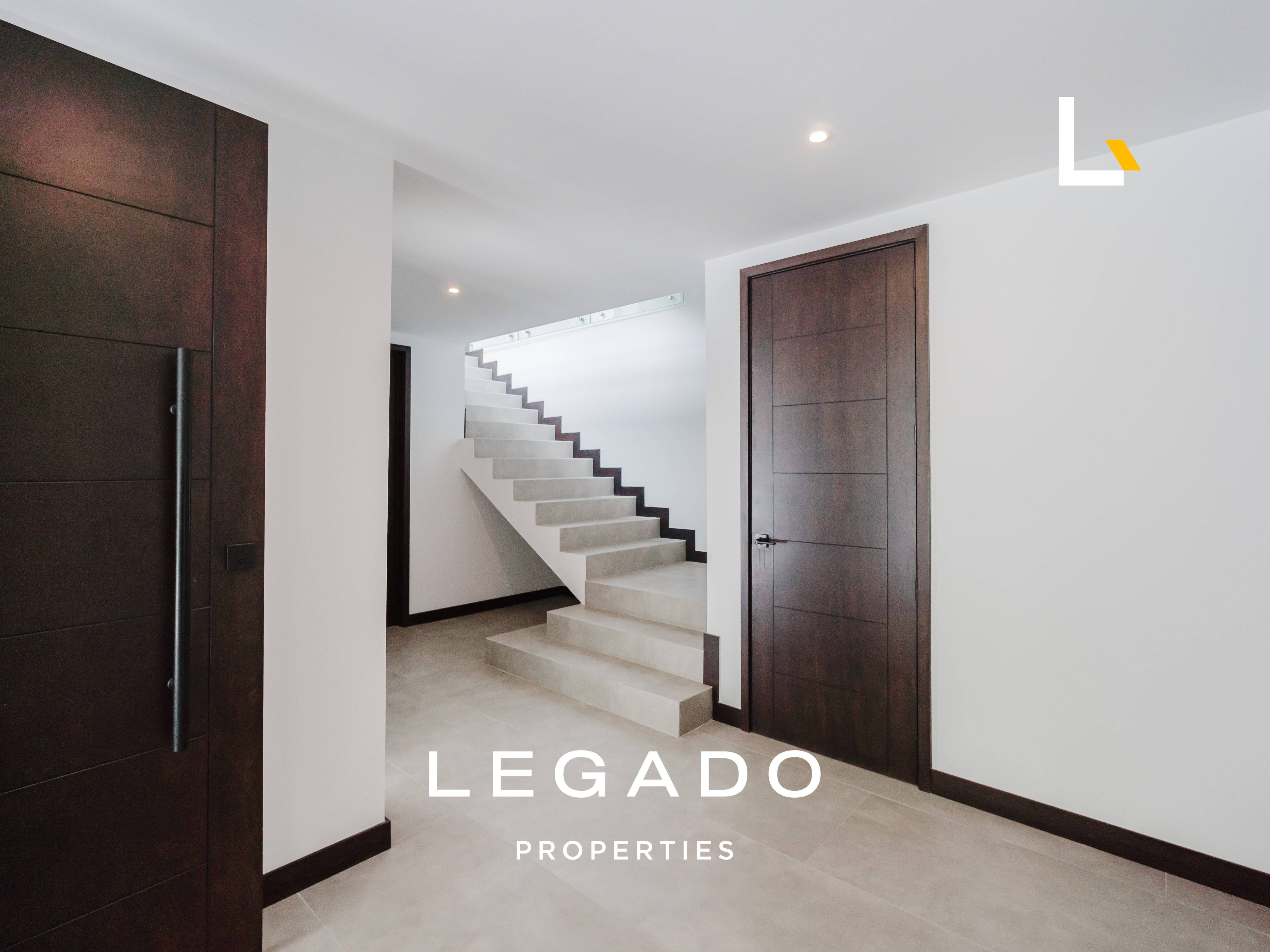 CASA EN CONDOMINIO A 7 MINUTOS DE ZONA 10