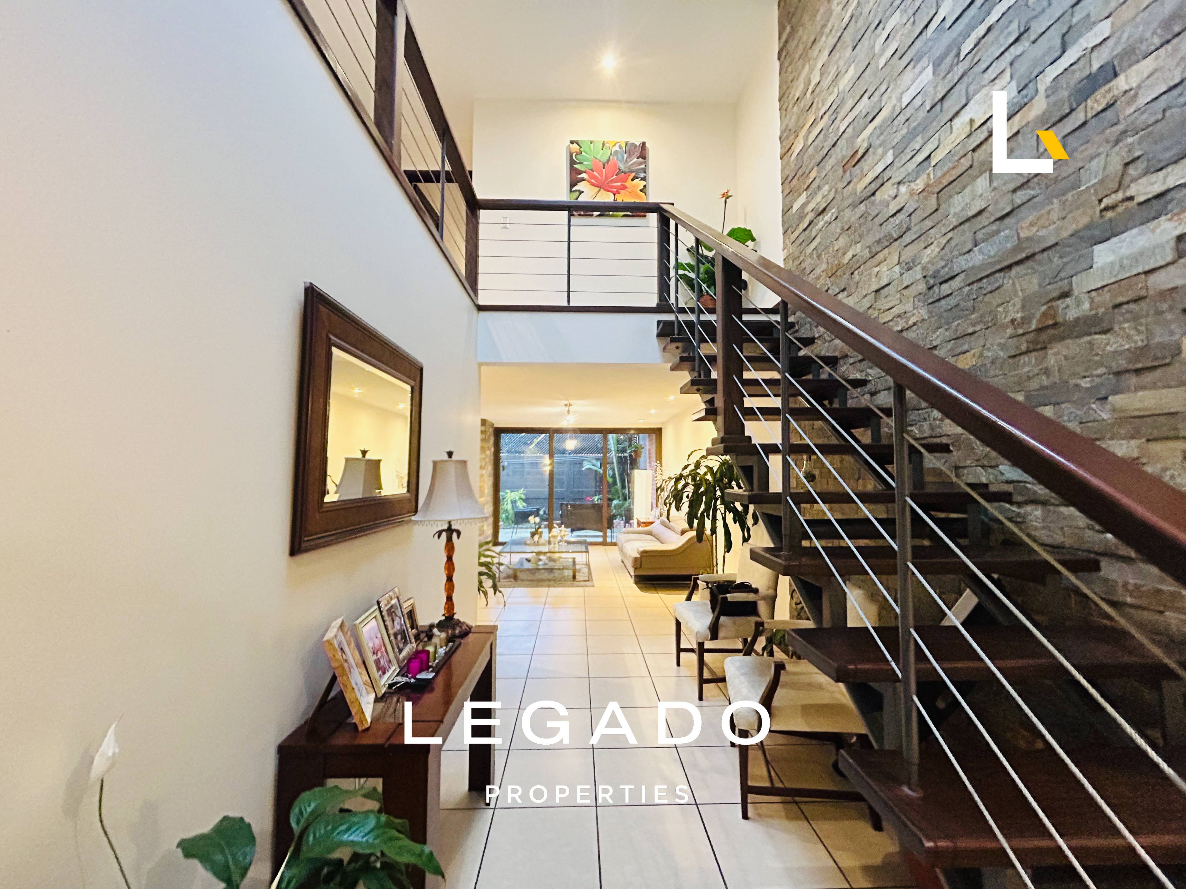 CASA ZONA 16, ENSENADA DE SAN ISIDRO