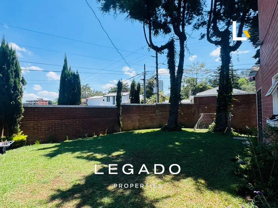 CASA ZONA 10, COLONIA EL PRADO