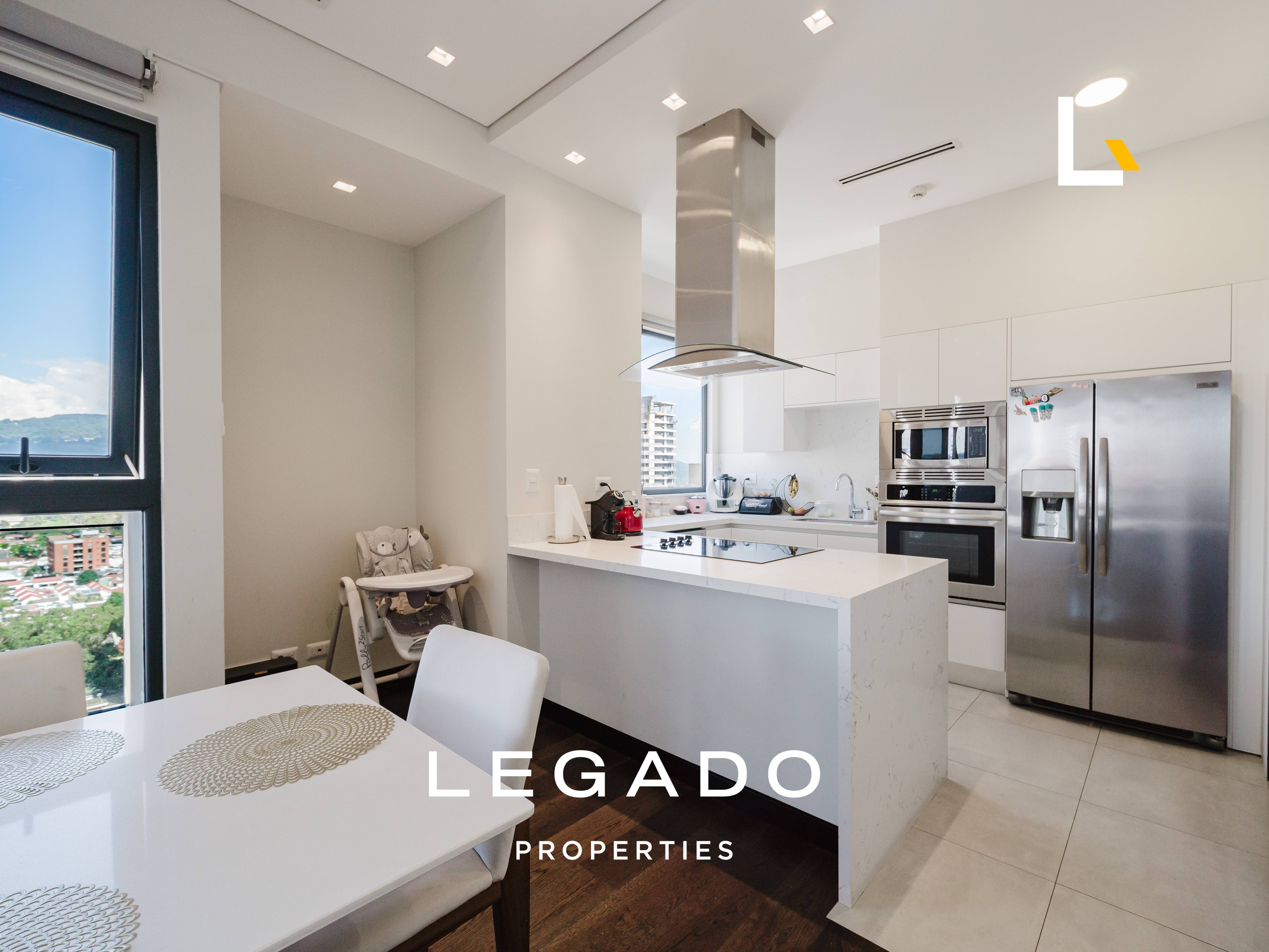 APARTAMENTO ZONA 14, EDIFICIO SANTA INES DEL PARQUE