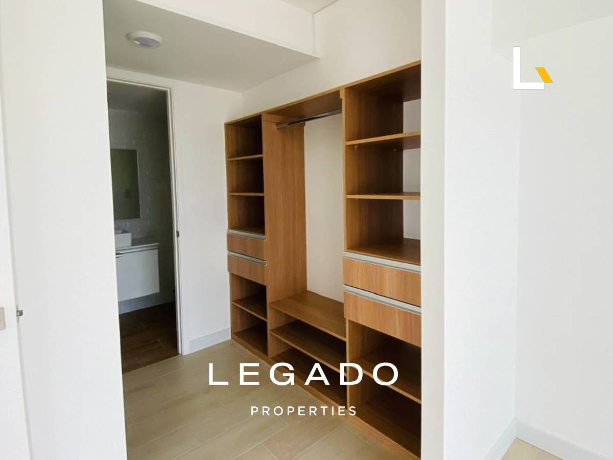 APARTAMENTO ZONA 4, EDIFICIO QUO