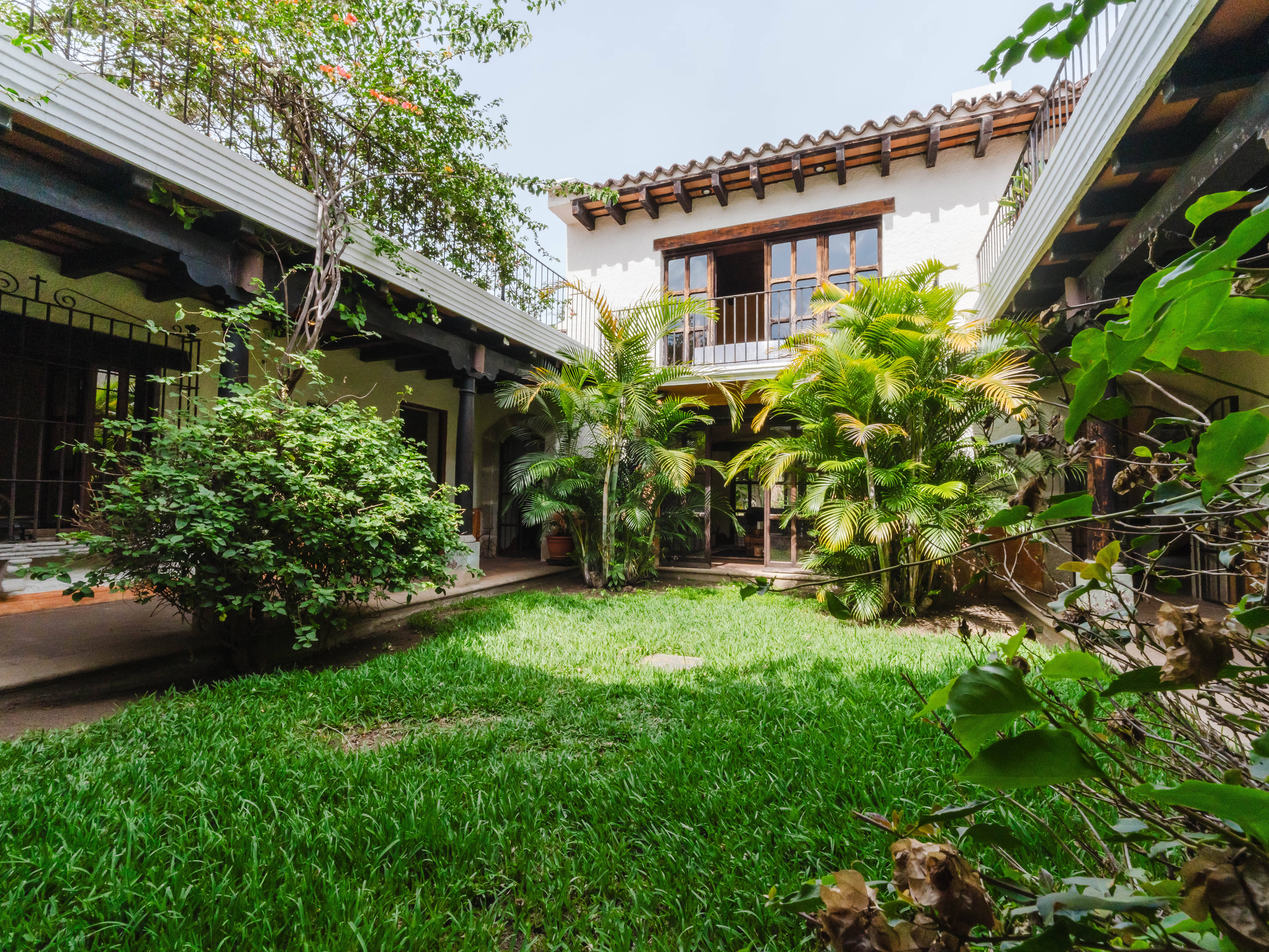 CASA EN PASTORES, A 10 MINUTOS DE ANTIGUA GUATEMALA