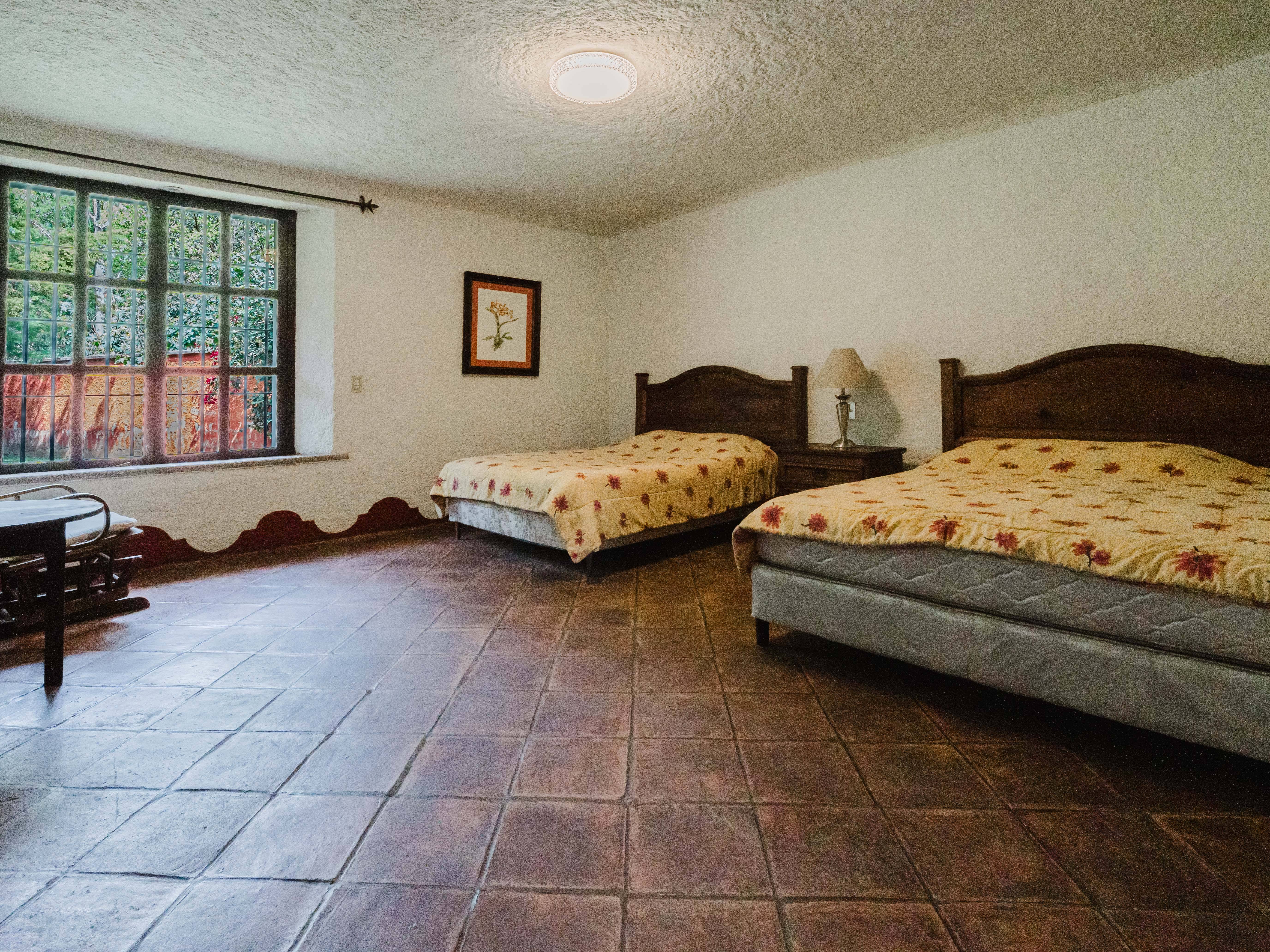 CASA EN PASTORES, A 10 MINUTOS DE ANTIGUA GUATEMALA