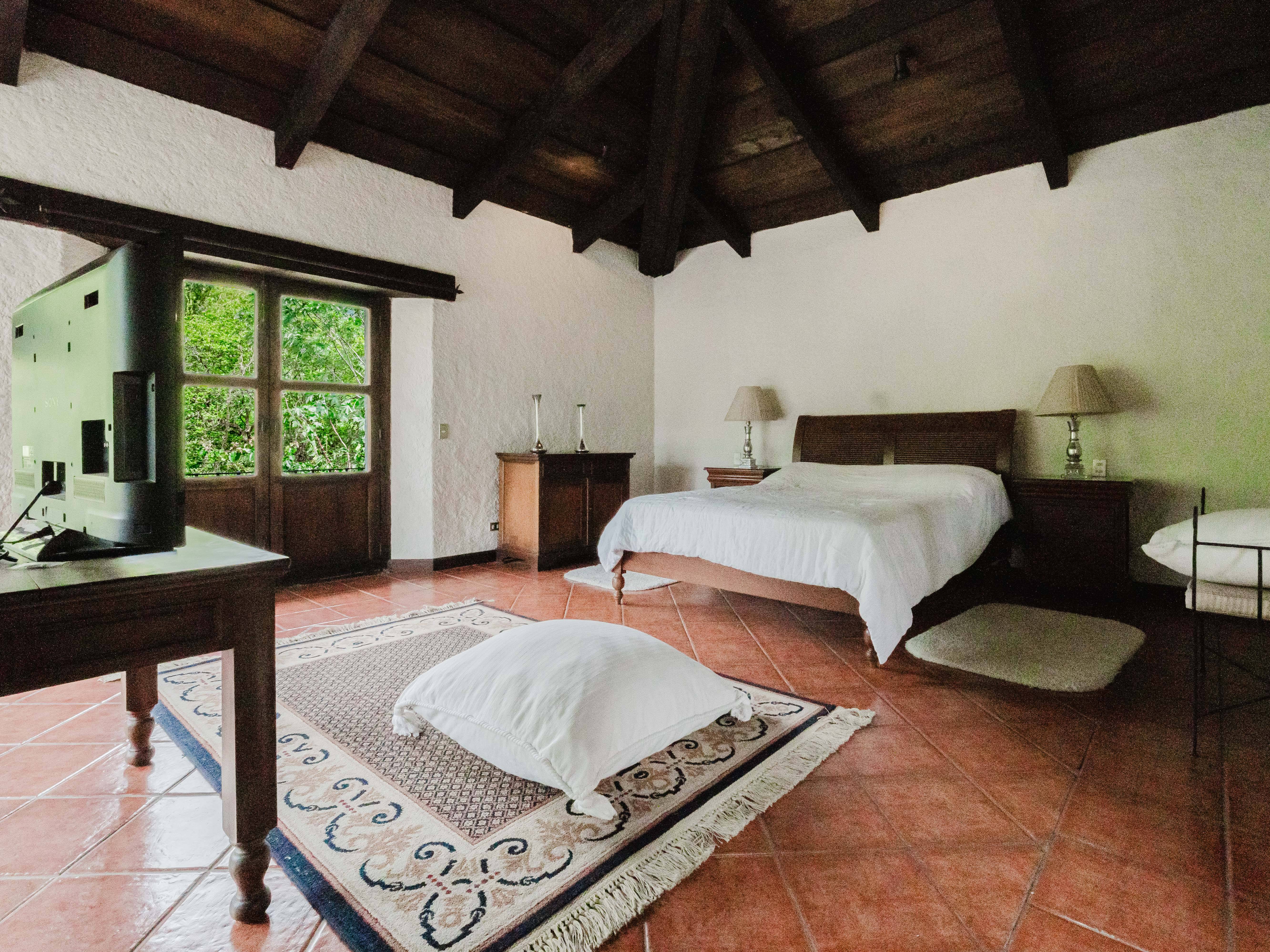 CASA EN PASTORES, A 10 MINUTOS DE ANTIGUA GUATEMALA