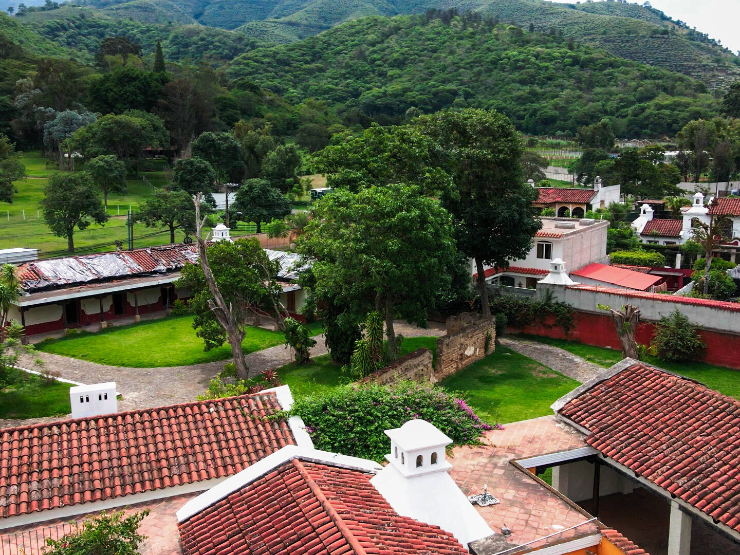 CASA EN PASTORES, A 10 MINUTOS DE ANTIGUA GUATEMALA