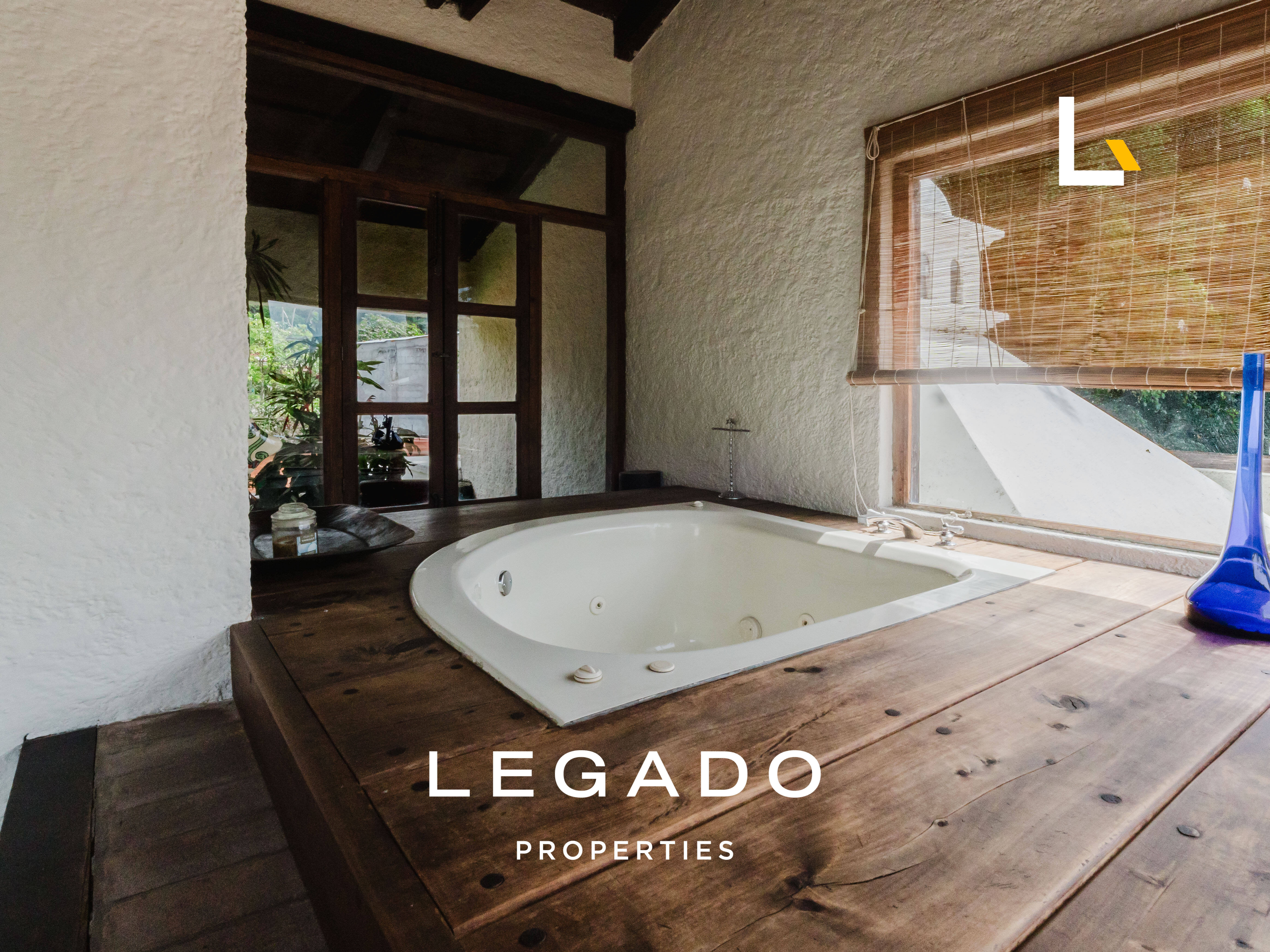 CASA EN PASTORES, A 10 MINUTOS DE ANTIGUA GUATEMALA