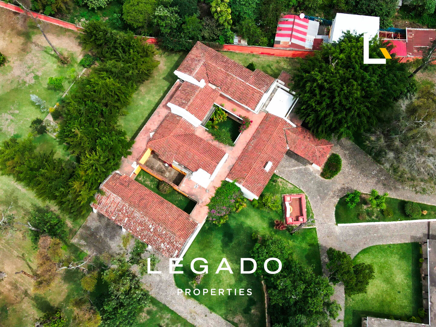 CASA EN PASTORES, A 10 MINUTOS DE ANTIGUA GUATEMALA