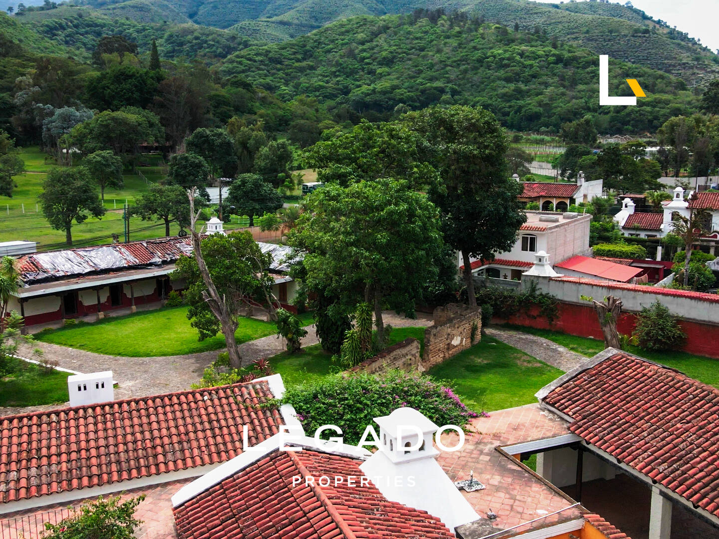 CASA EN PASTORES, A 10 MINUTOS DE ANTIGUA GUATEMALA