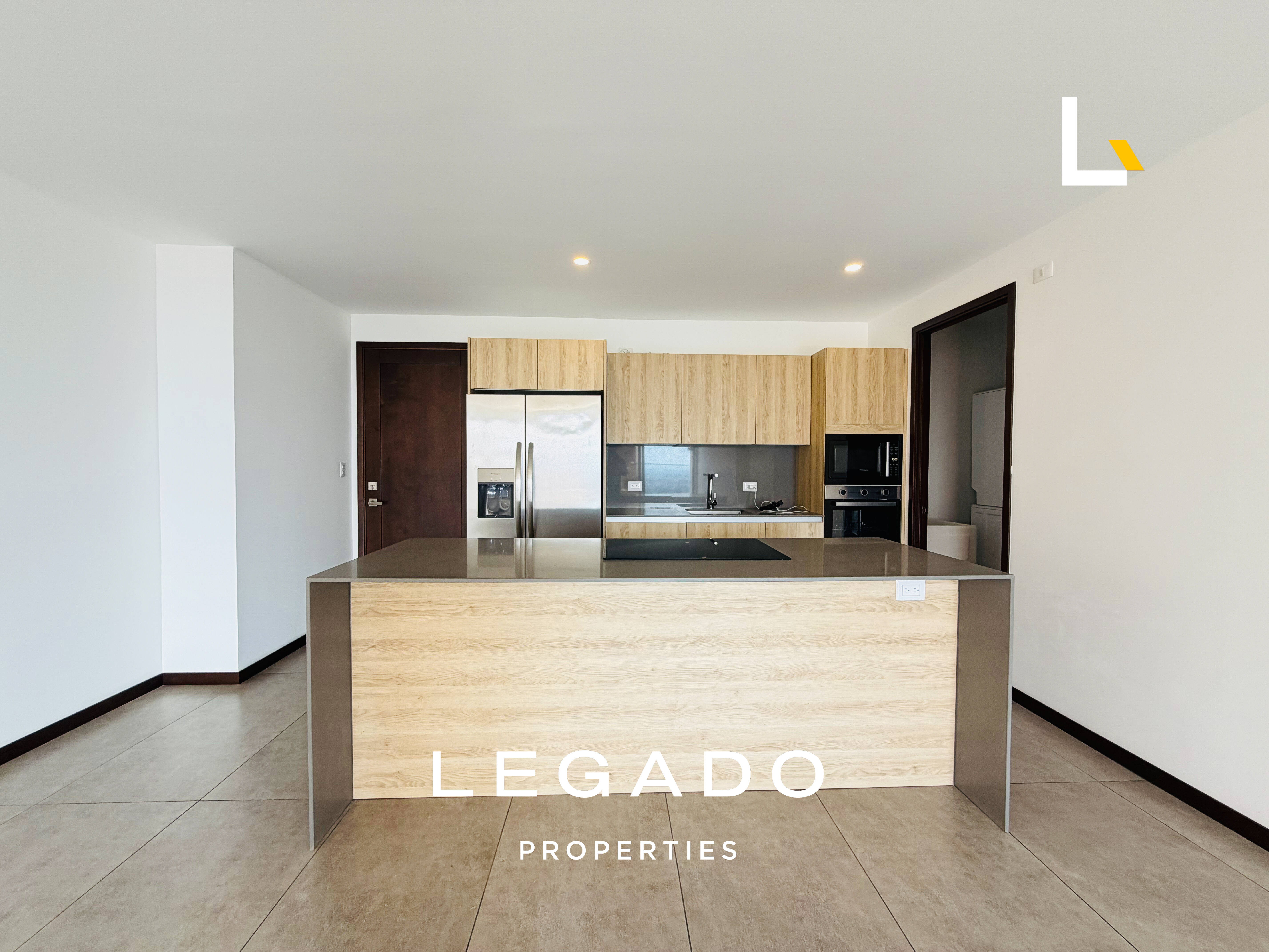 APARTAMENTO ZONA 15, EDIFICIO ALBERO