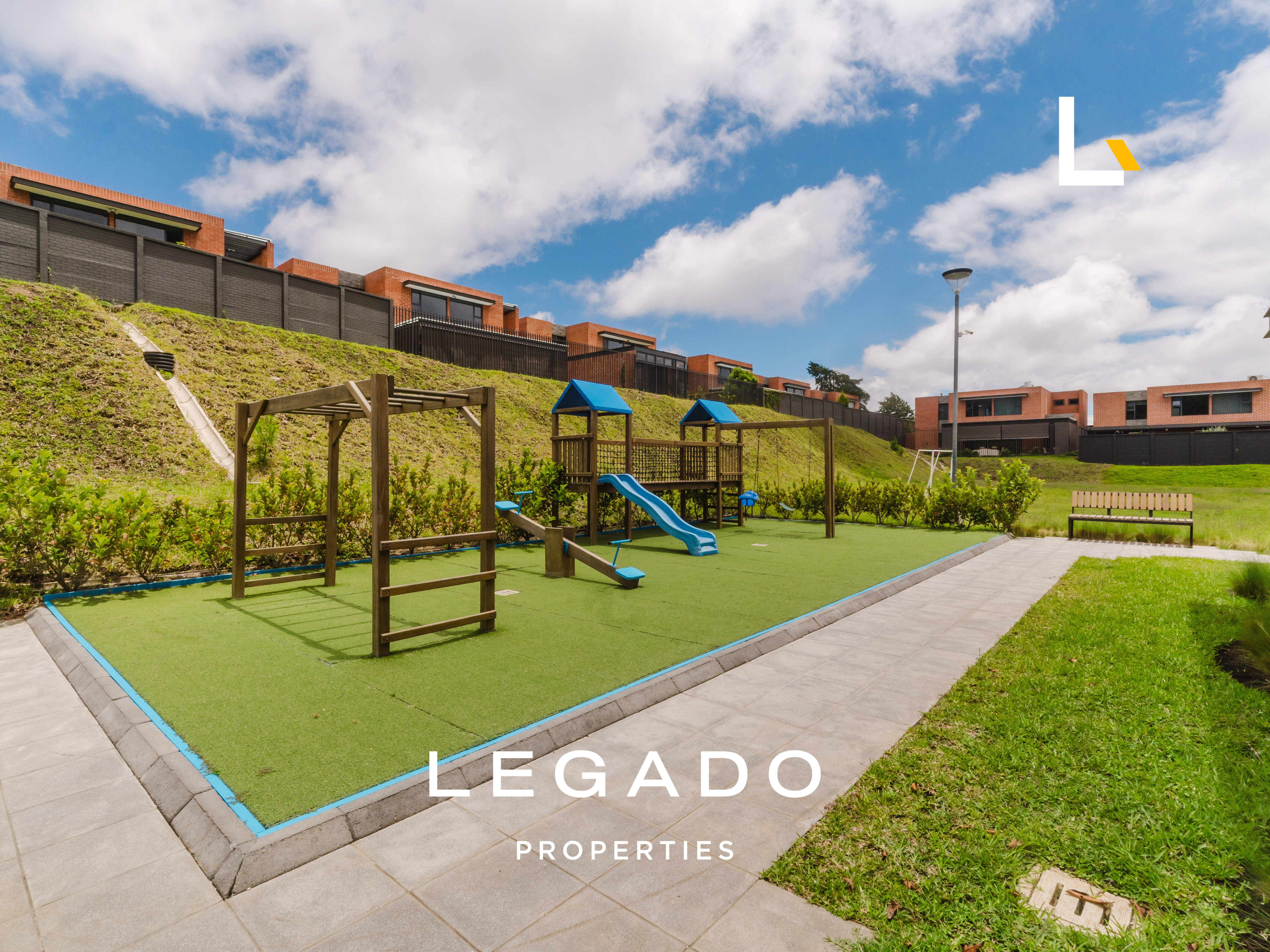CASA, RESIDENCIAS CONCEPCIÓN LAS DALIAS