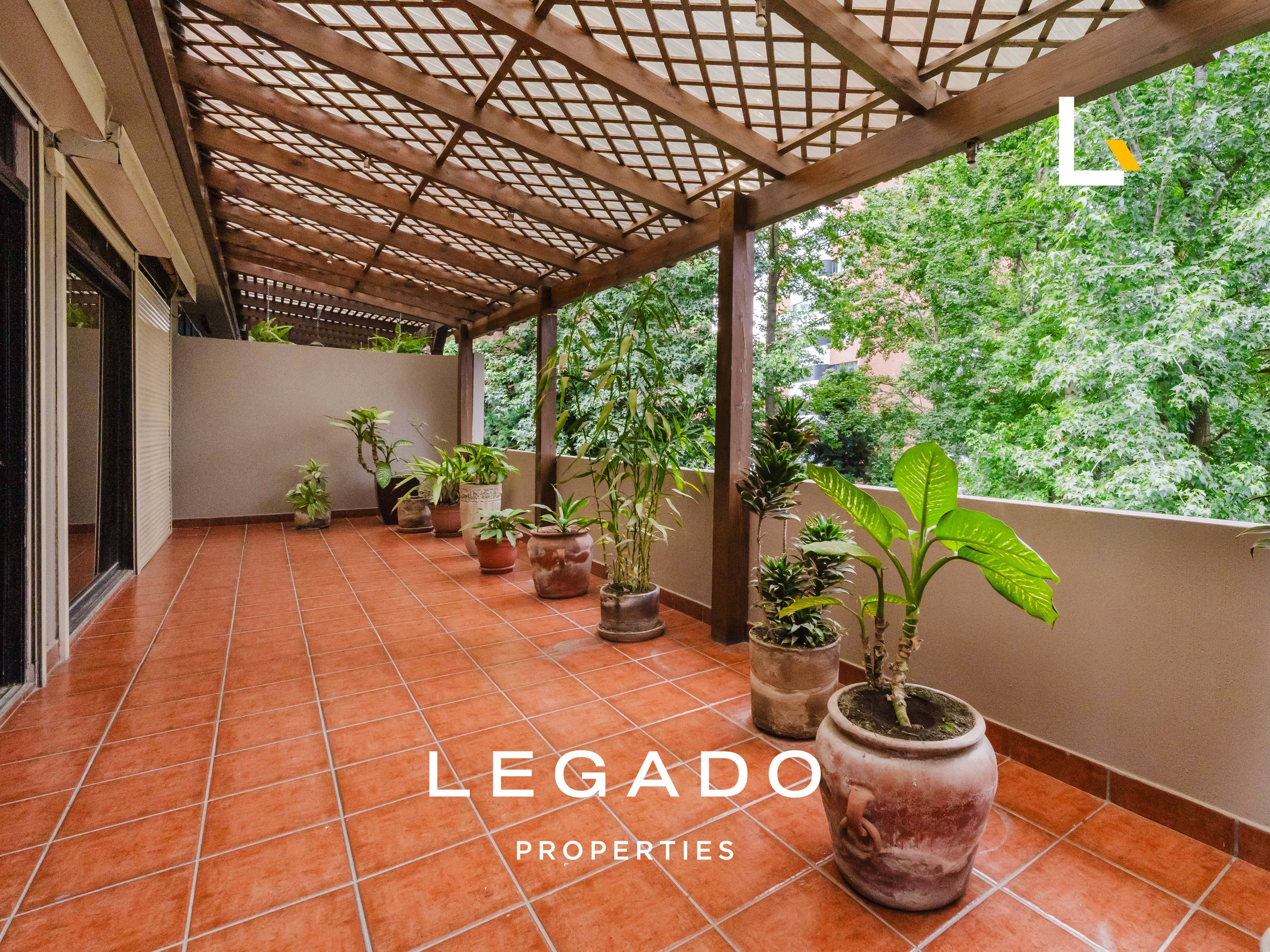 TOWNHOUSE ZONA 14, PREMIER CLUB