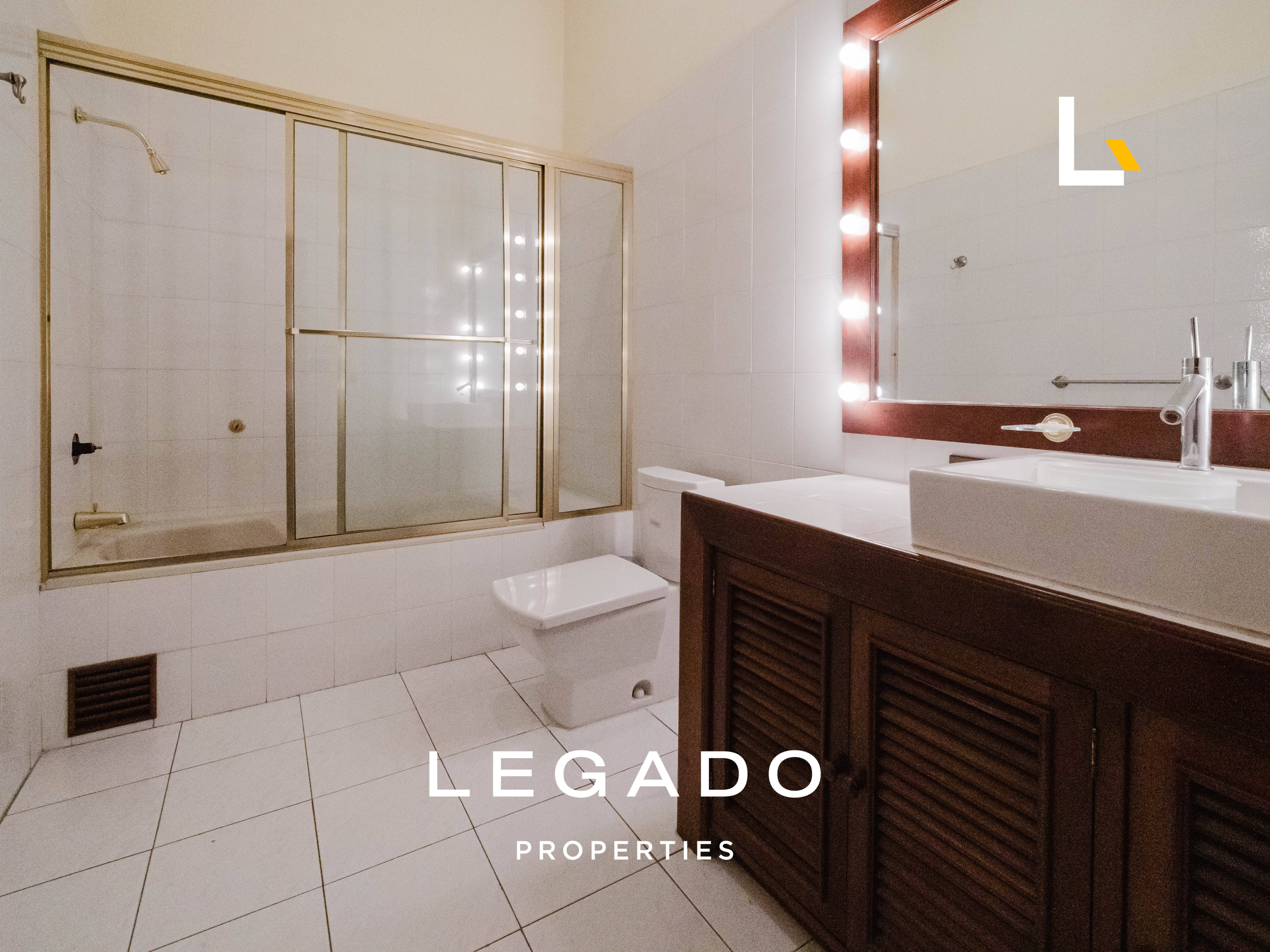 TOWNHOUSE ZONA 14, PREMIER CLUB