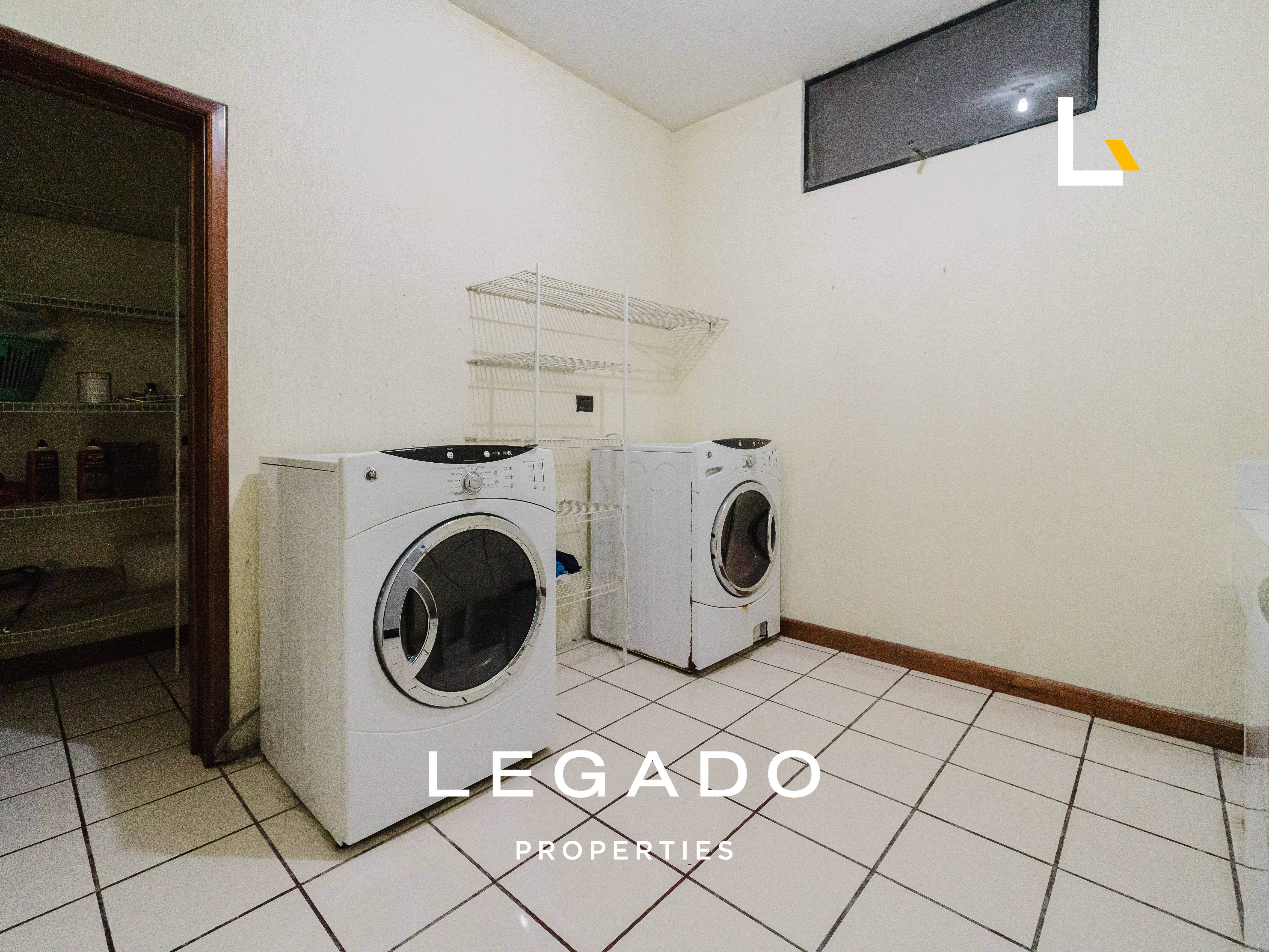 TOWNHOUSE ZONA 14, PREMIER CLUB