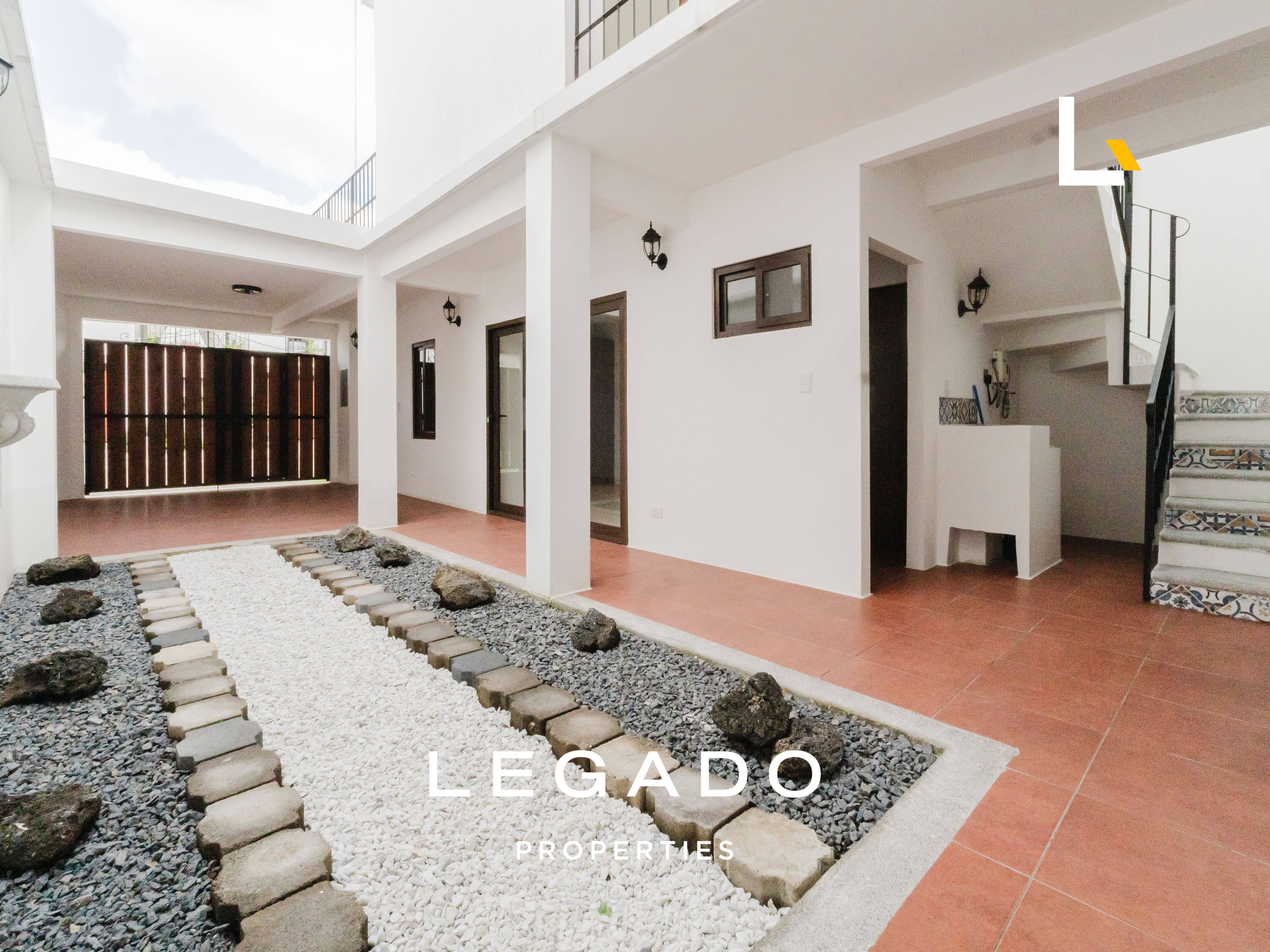 CASA PASEO SAN LORENZO, SACATEPEQUEZ
