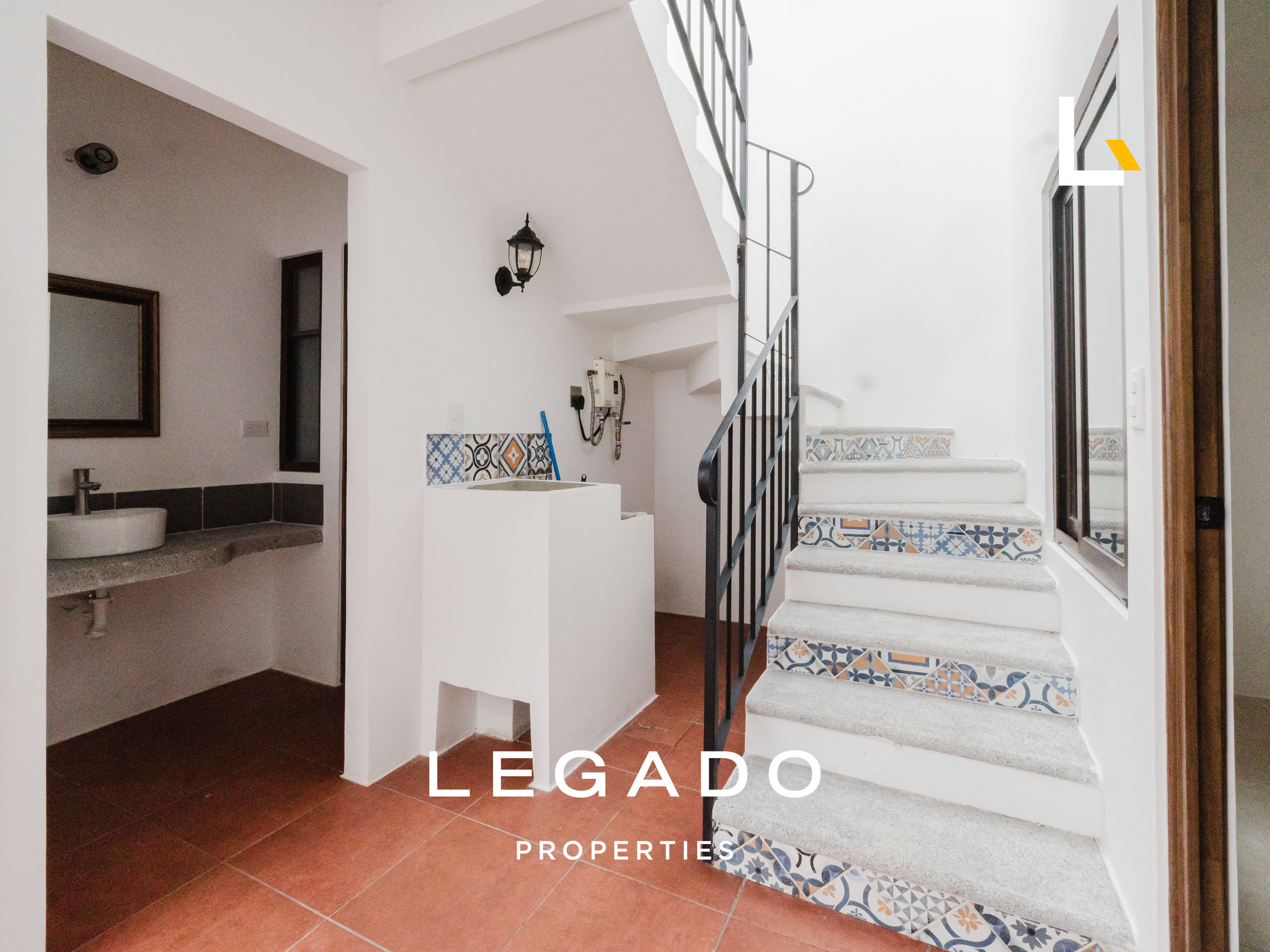 CASA PASEO SAN LORENZO, SACATEPEQUEZ
