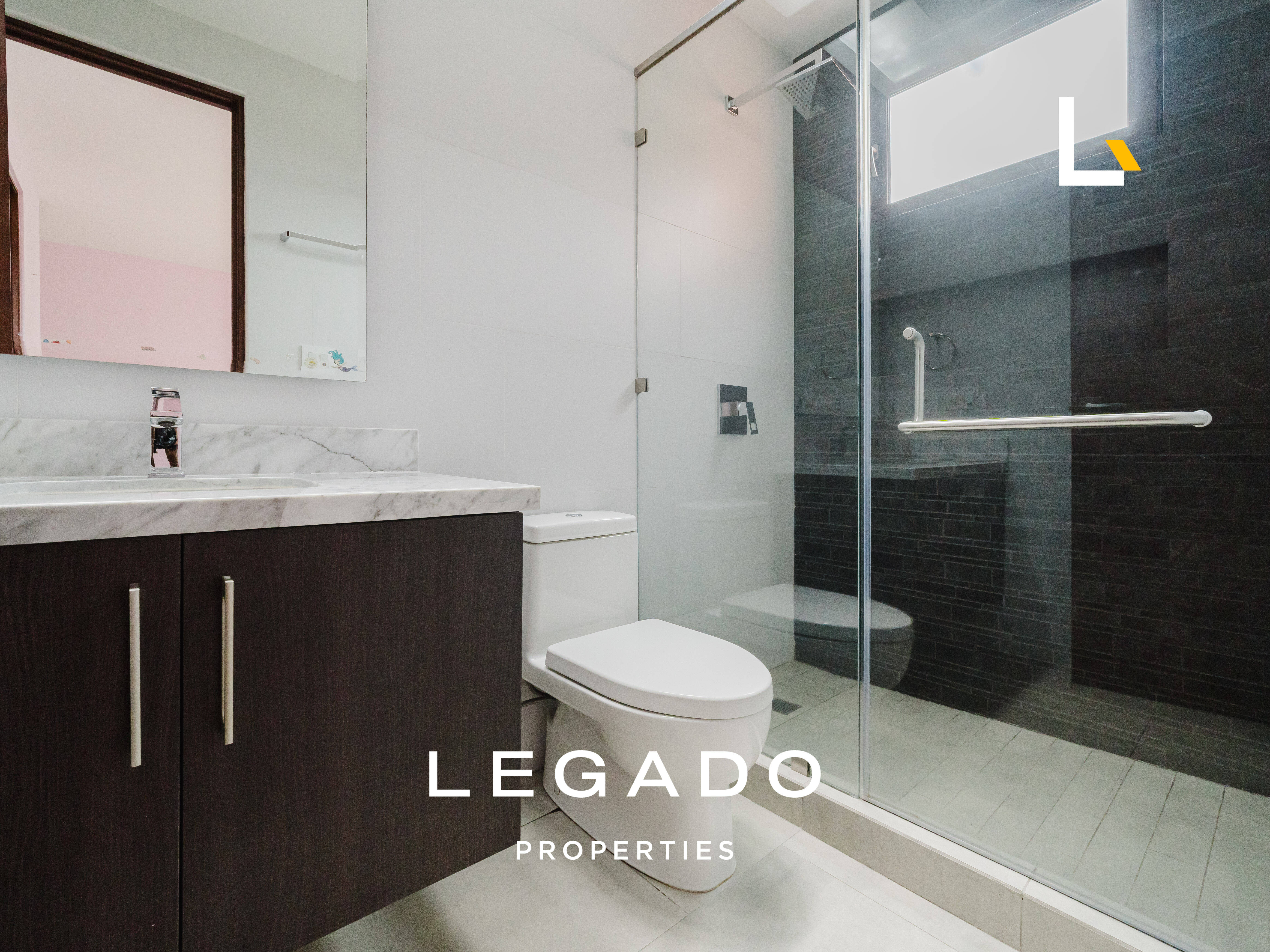 CASA RESIDENCIAS CONCEPCIÓN, CONDOMINIO BURANAS